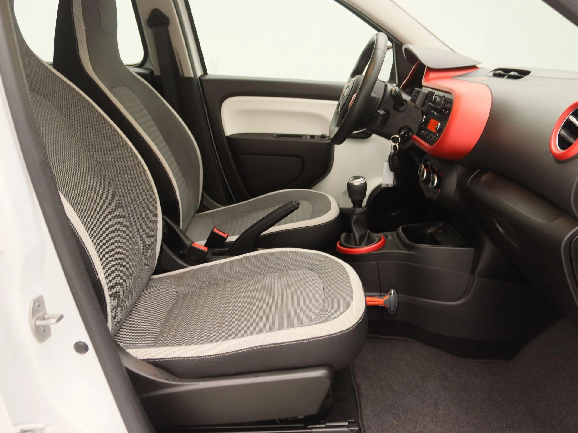 Renault-Twingo-image-20