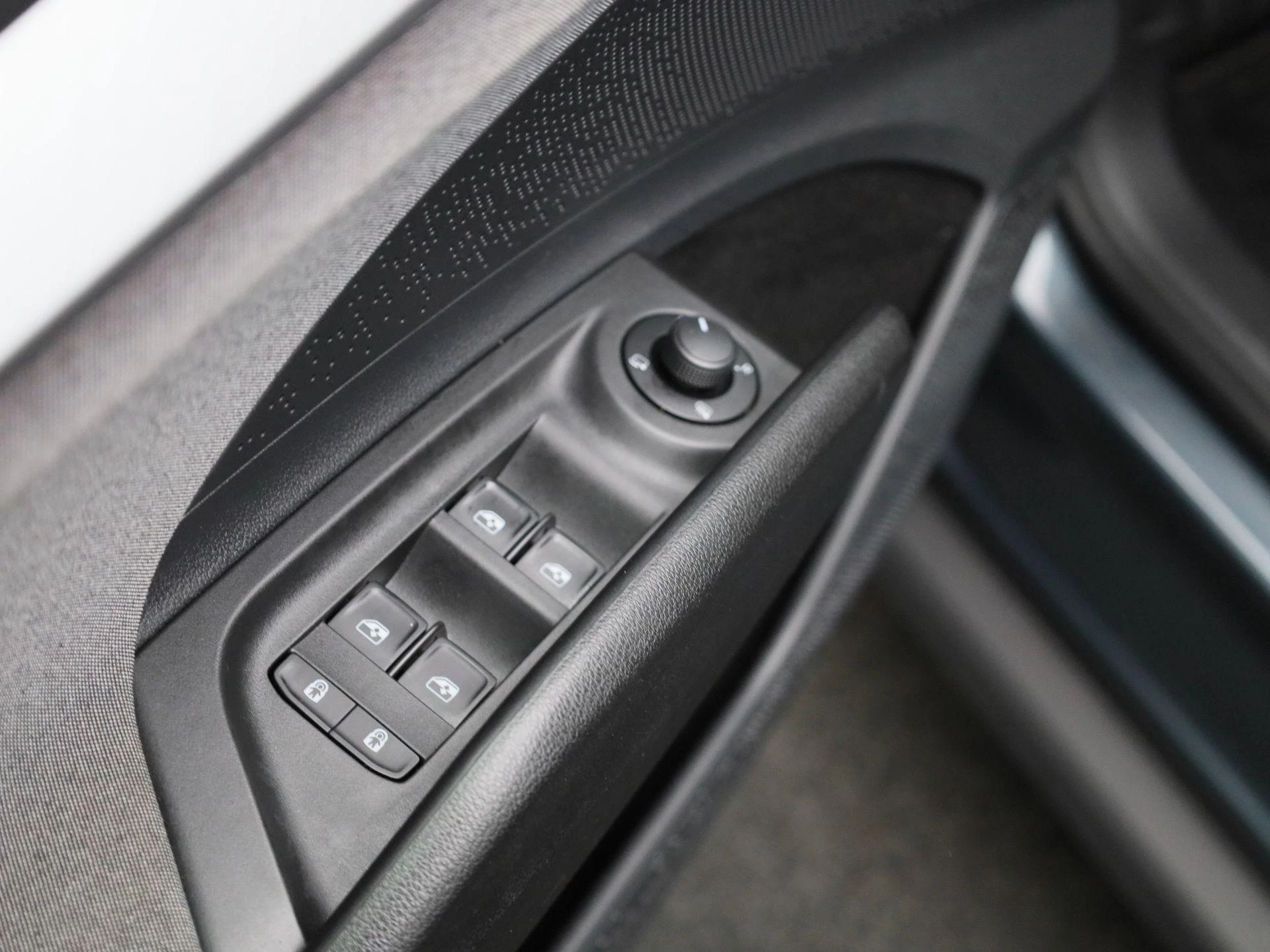Škoda-Enyaq iV-image-24