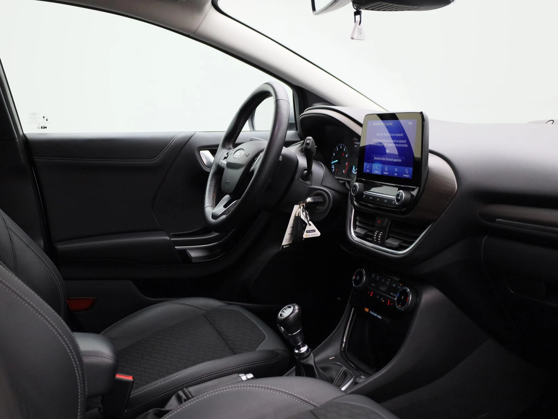 Ford Puma 1.0i Ecoboost mHEV 92kW Titanium