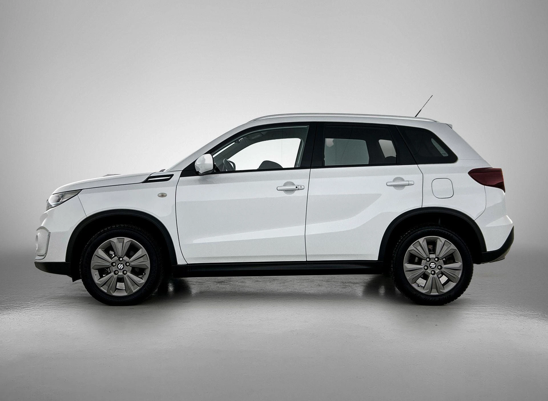 Suzuki-Vitara-image-1