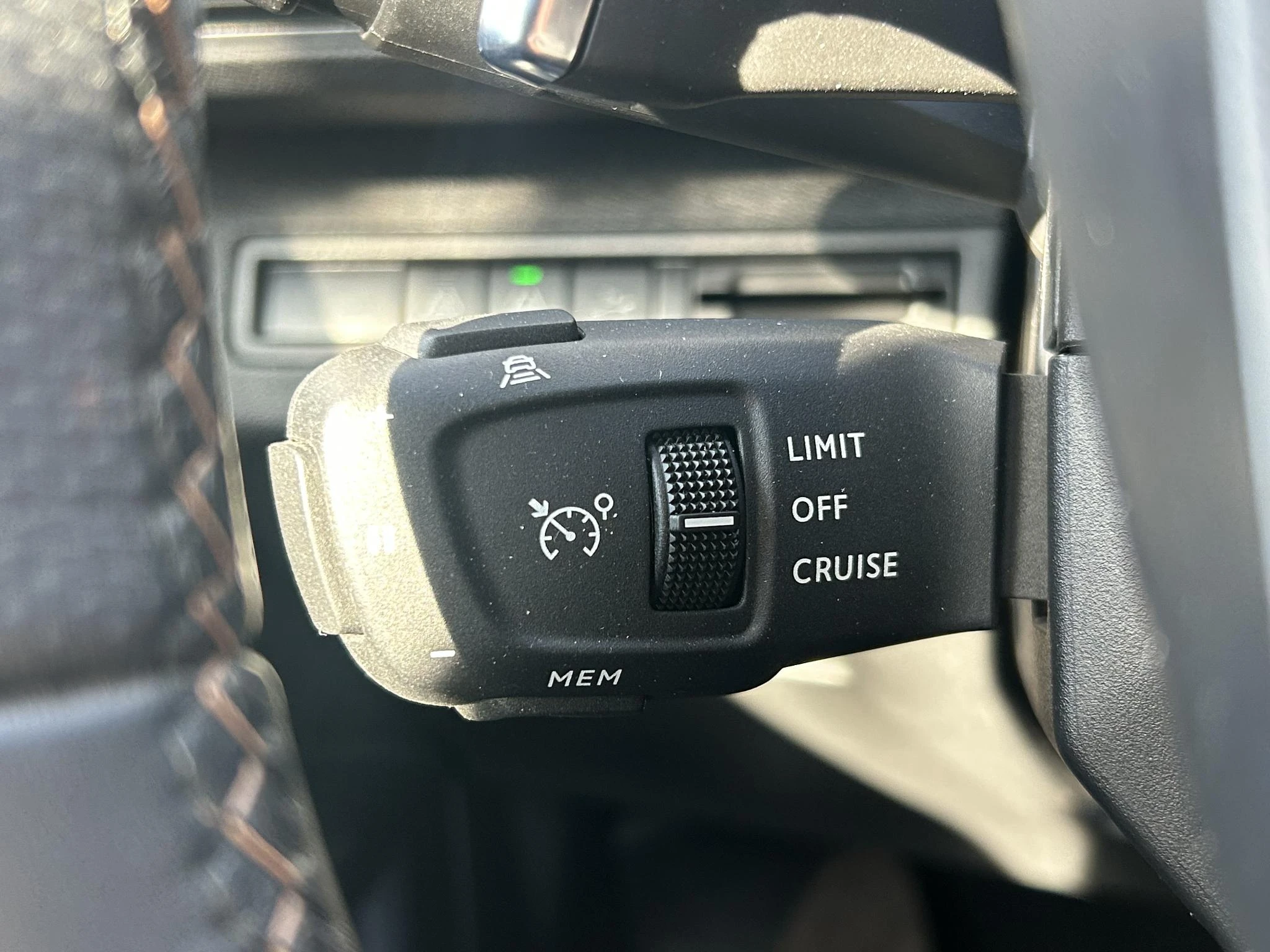 Peugeot-3008-image-10