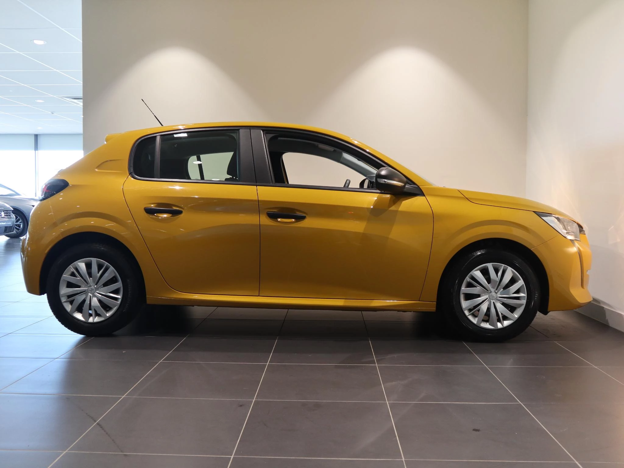 Peugeot-208-image-6