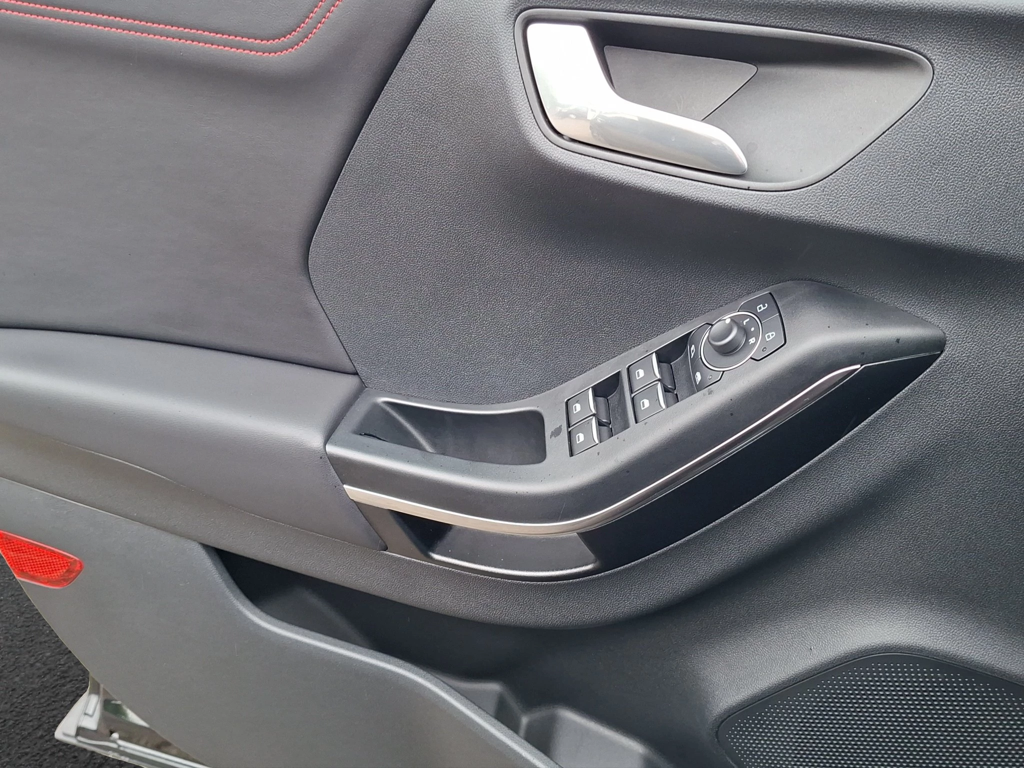 Ford Puma ST-Line X 1.0 EB MHEV LED | AHK | GJR | ACC | RFK | SHZ | LMF | Navi