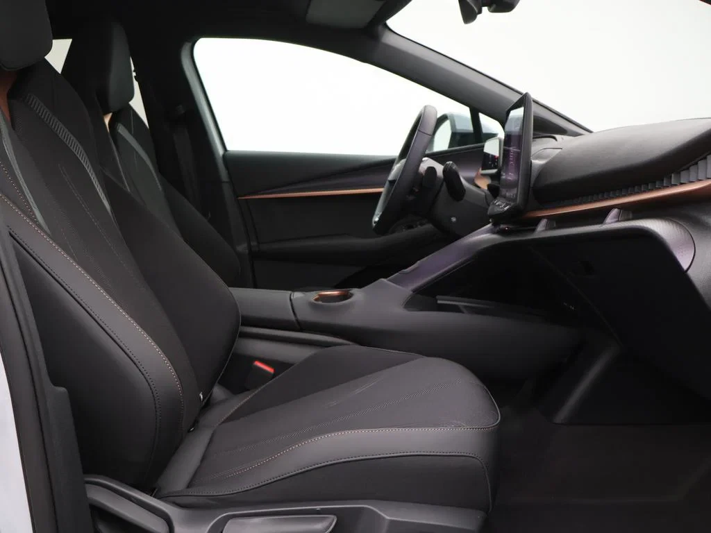 CUPRA-Tavascan-image-8