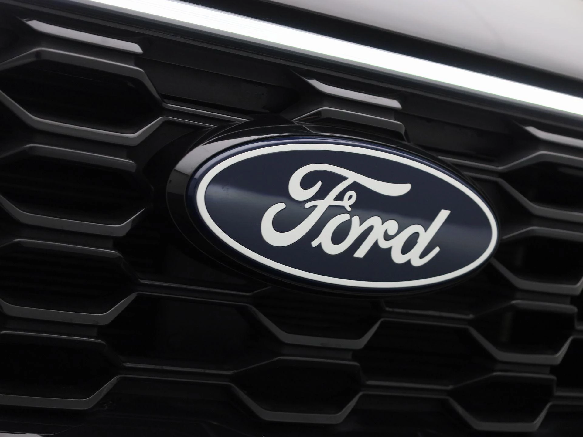 Ford-Kuga-image-35