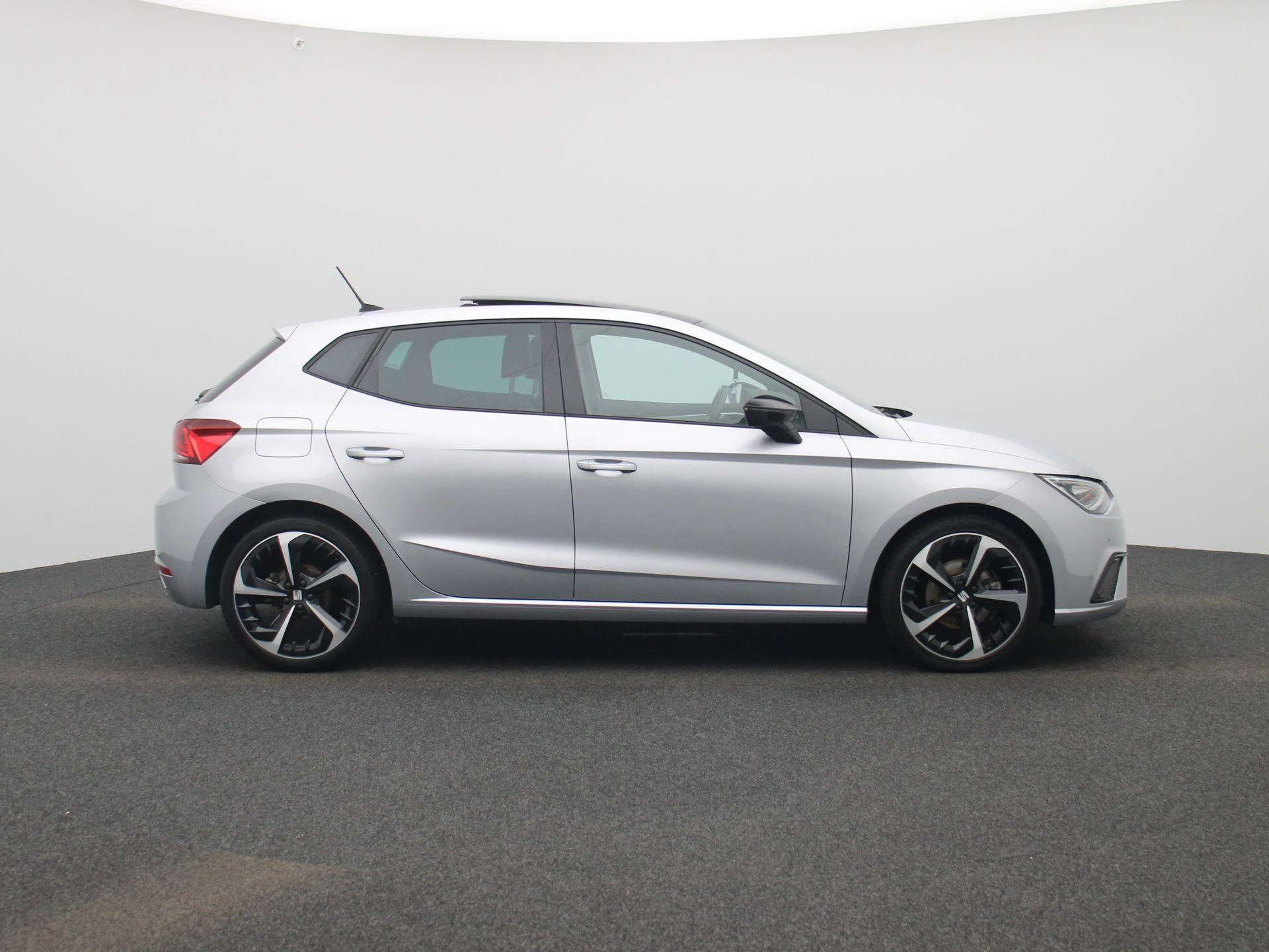 SEAT-Ibiza-image-5