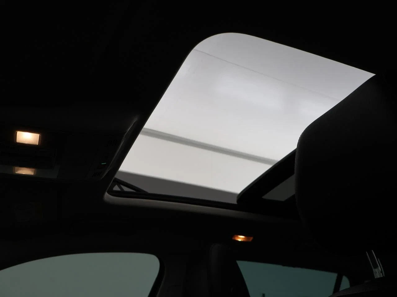 Škoda Kodiaq SKODA Kodiaq 1.5TSI 150PK *AUTOMAAT*PANODAK*TREKHAAK*LEDER*CAMERA*PDC*NAVI*AIRCO*KEYLESS GO*...*