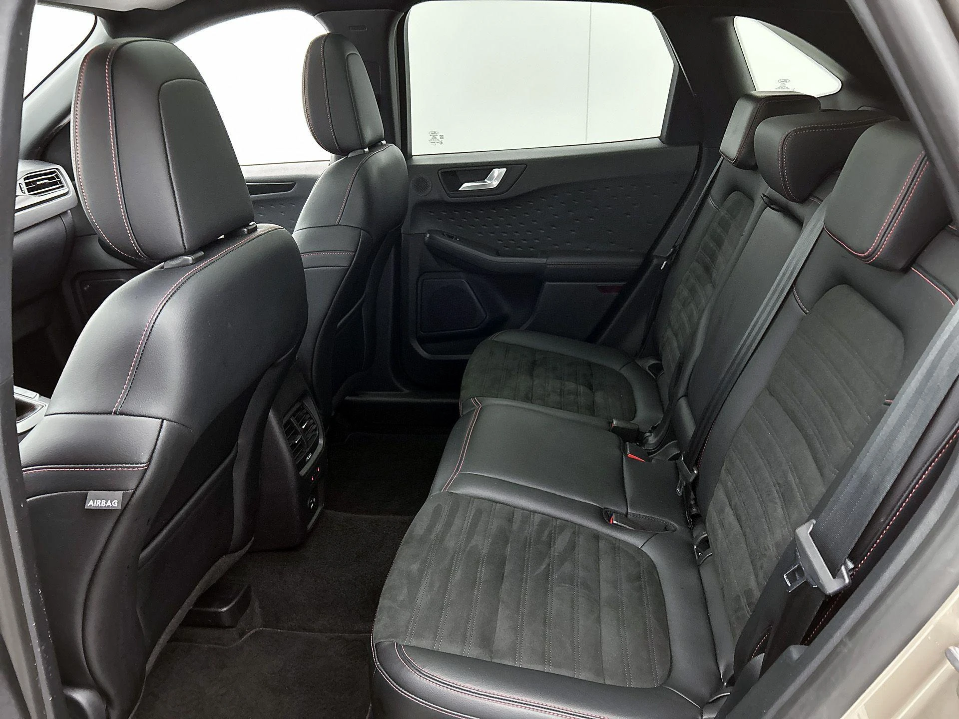 Ford-Kuga-image-29