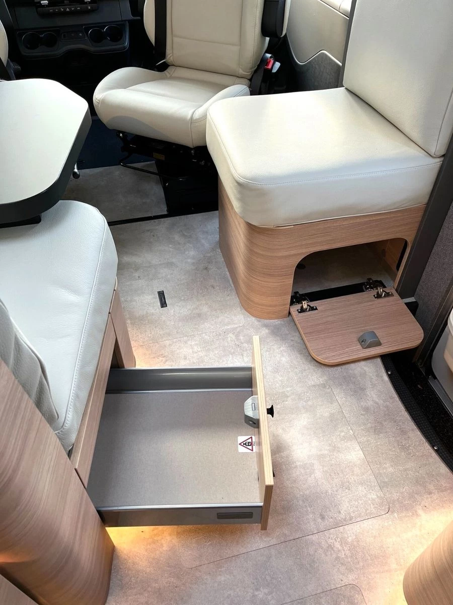 Hymer B-MC I 680 BMC 680 i