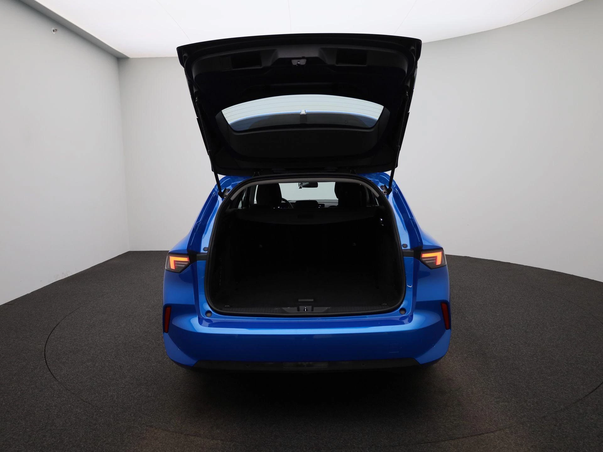 Opel-Astra-image-10