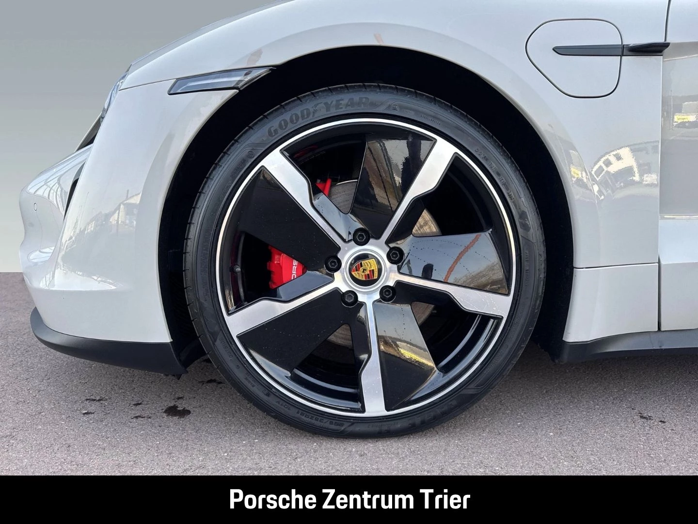 Porsche Taycan 4S HA-Lenkung Nachtsicht InnoDrive BOSE -