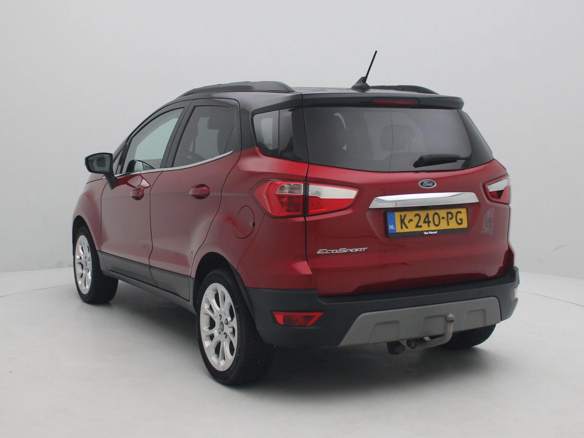 Ford-EcoSport-image-1