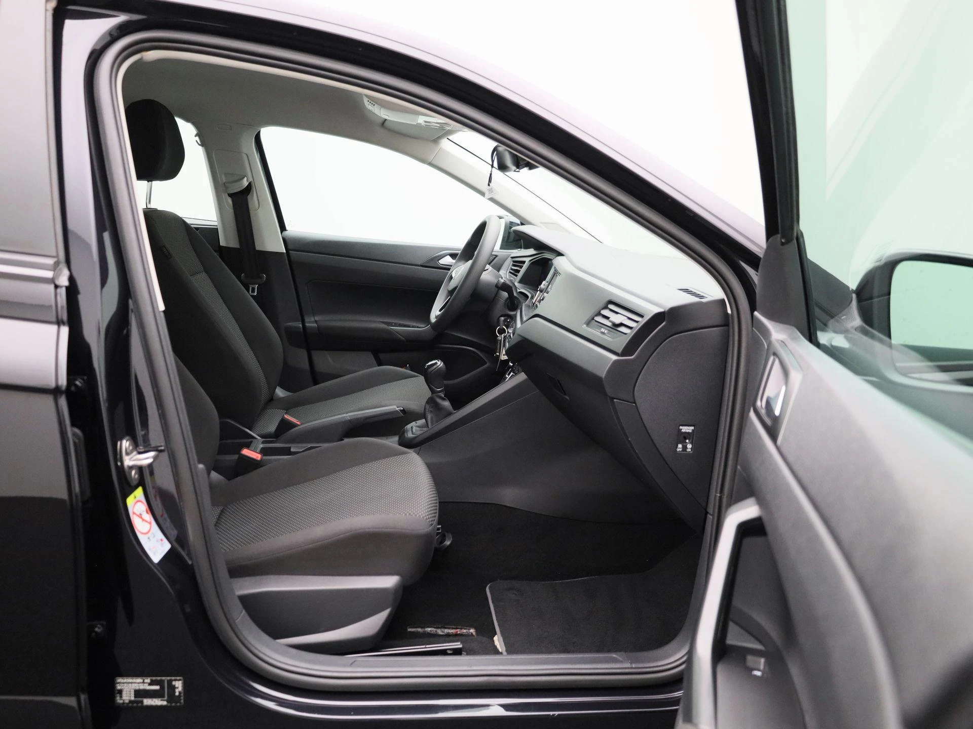 Volkswagen-Taigo-image-30