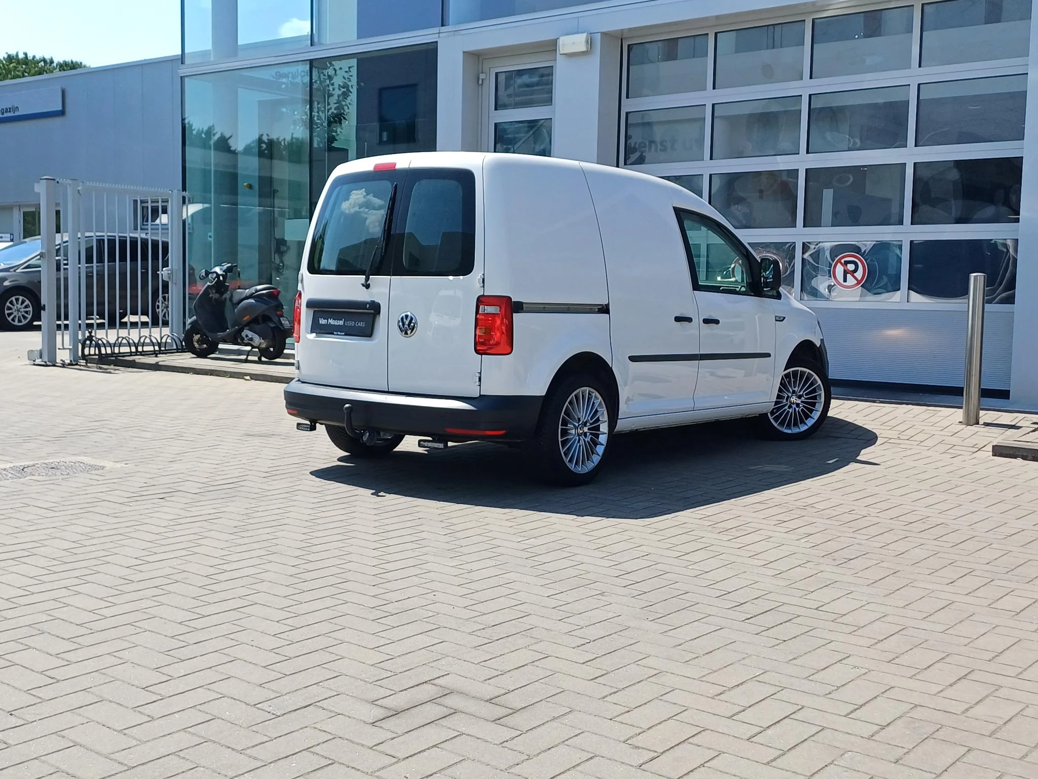 Volkswagen Caddy TSi 1.4 96kW BMT DSG Van