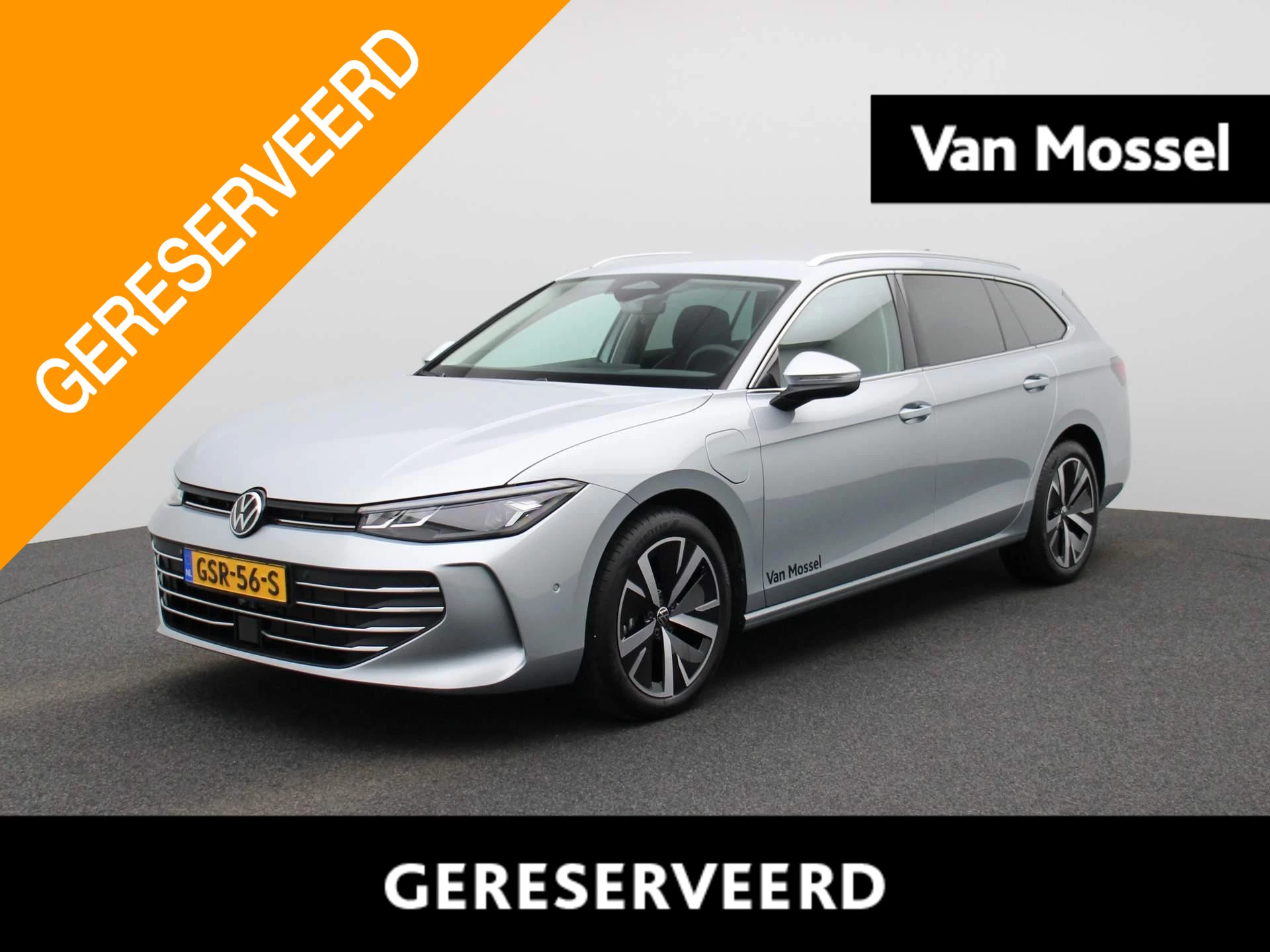 Volkswagen-Passat-image-0