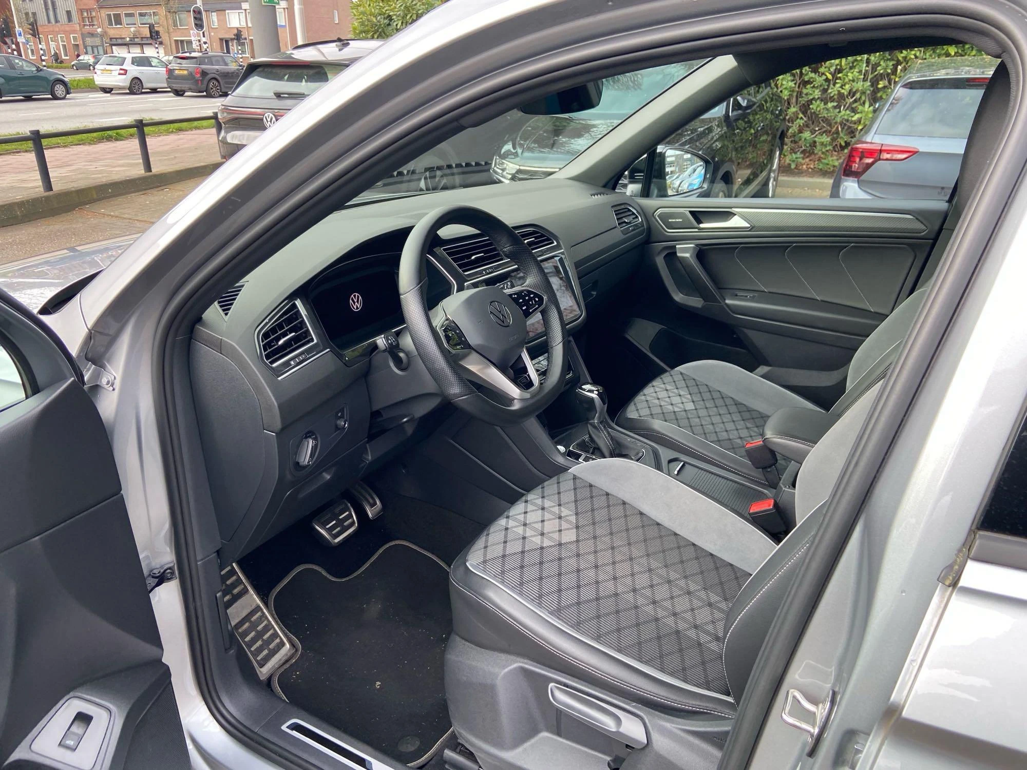Volkswagen Tiguan Allspace 1.5 TSI R-Line Business+ 7p.