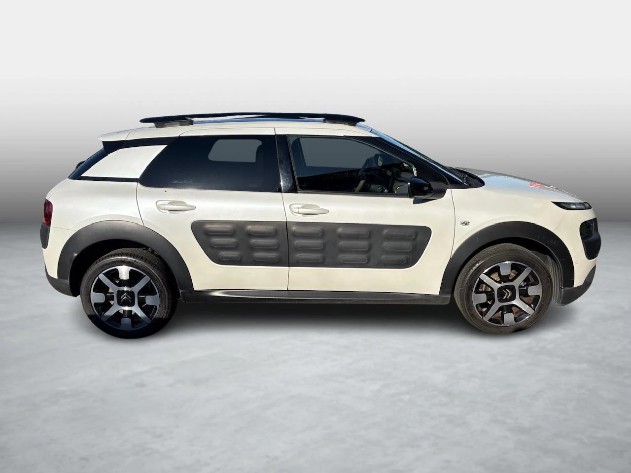 Citroën-C4 Cactus-image-5