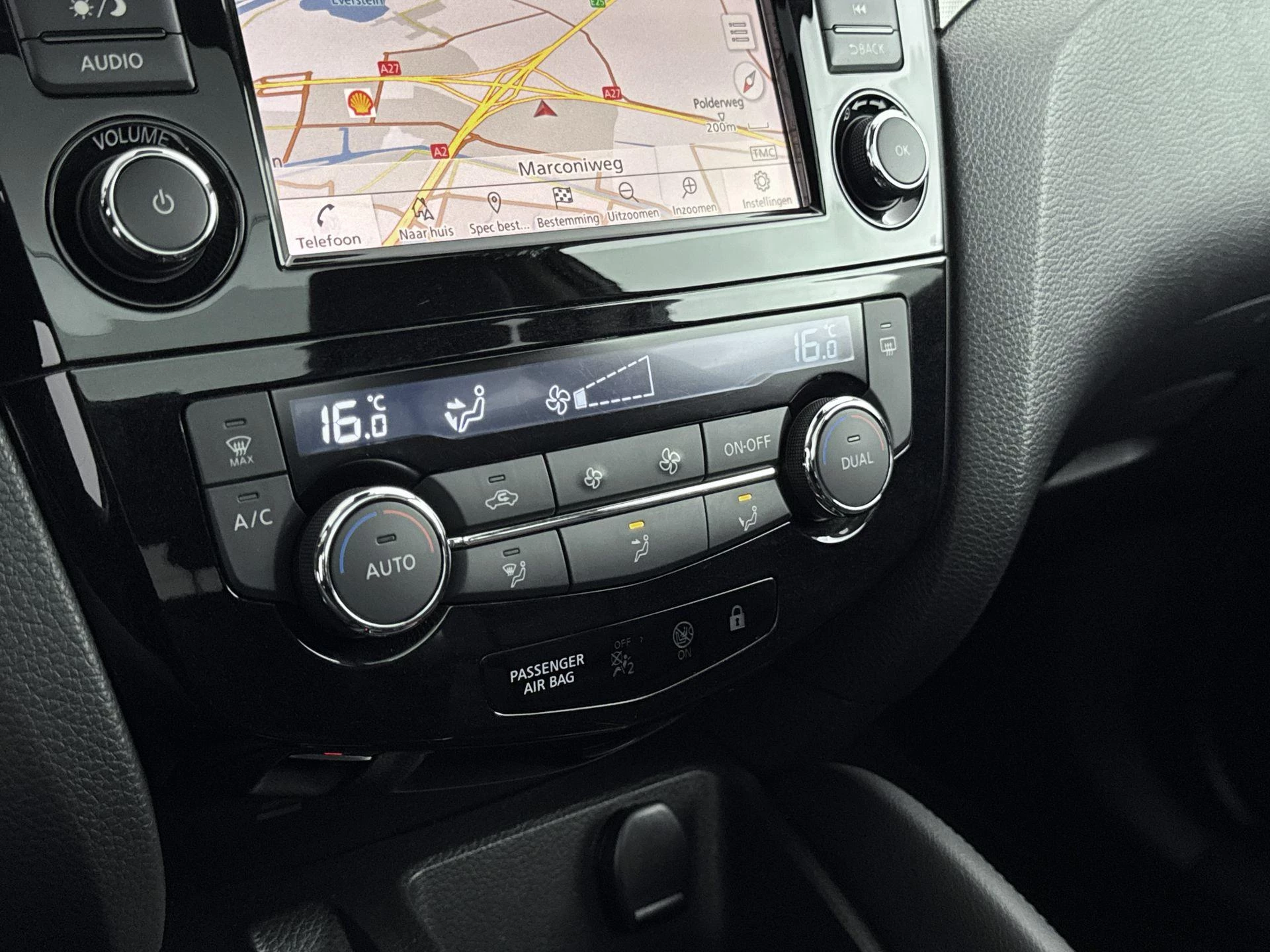 Nissan-QASHQAI-image-17