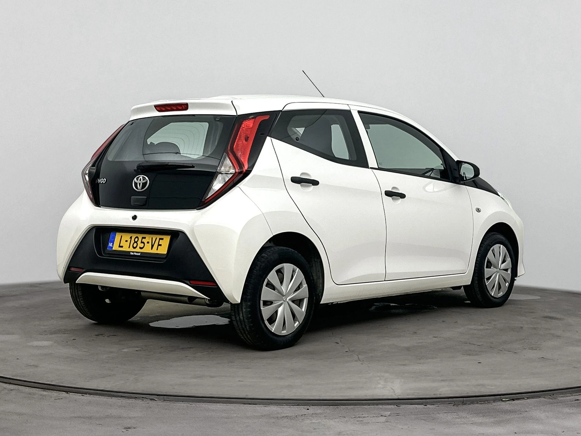 Toyota-Aygo-image-3
