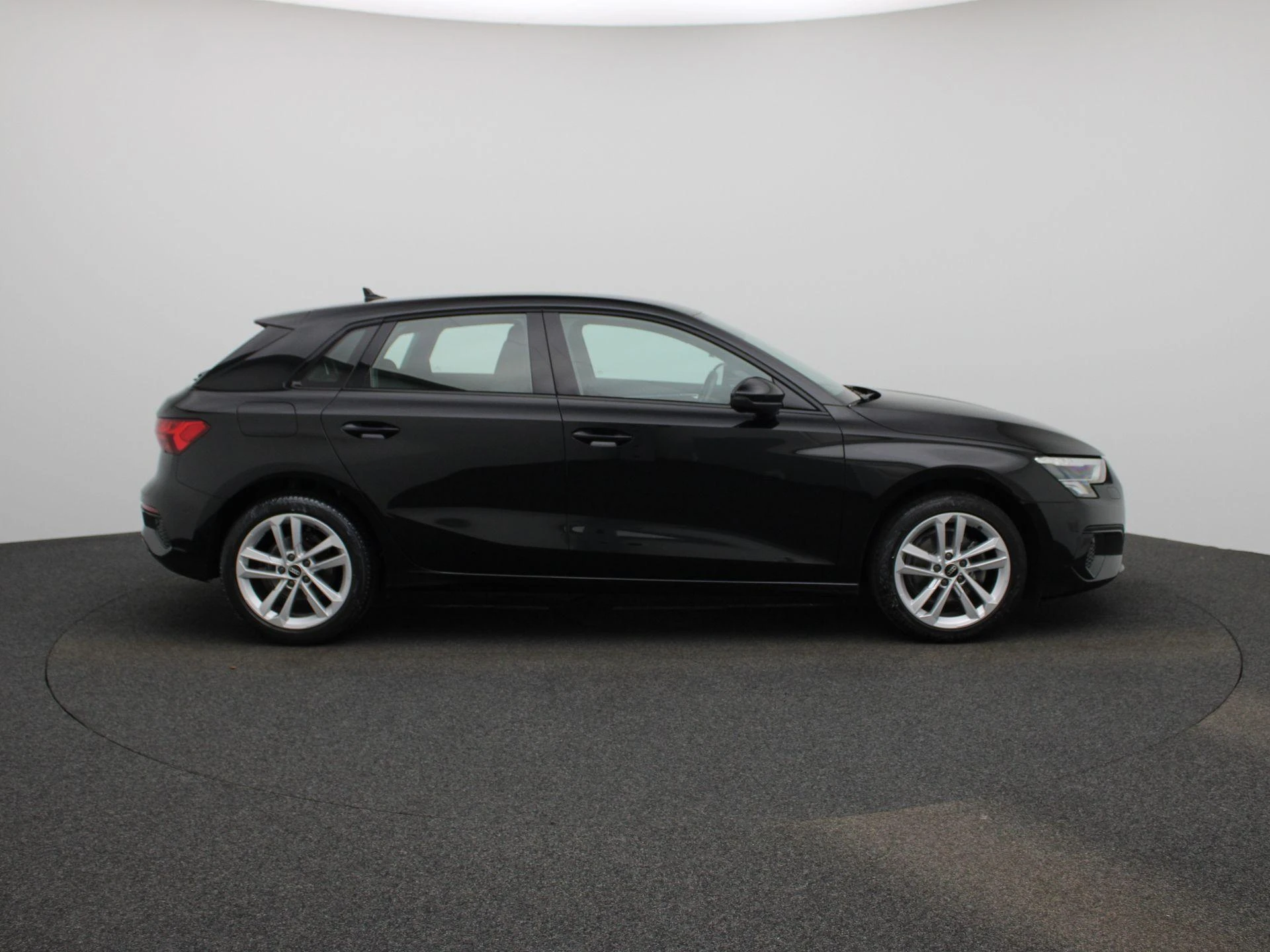 Audi A3 Sportback 30 TFSI Advanced edition