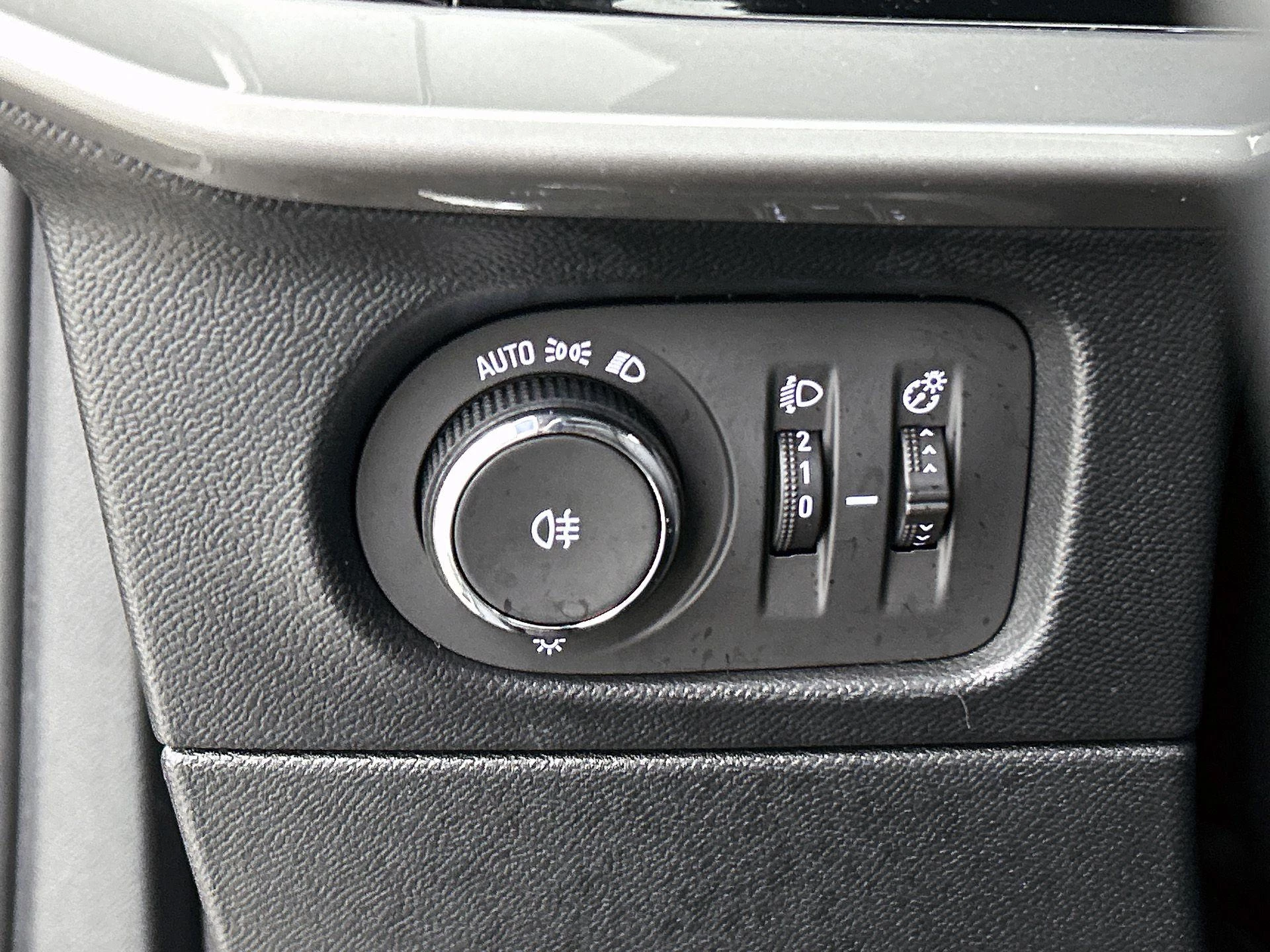Opel-Mokka-image-15