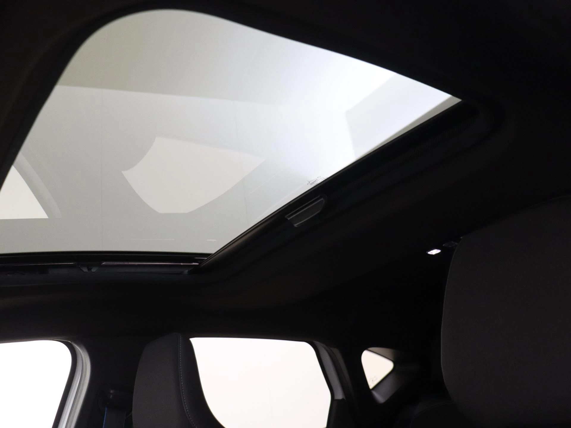 Renault-Captur-image-30