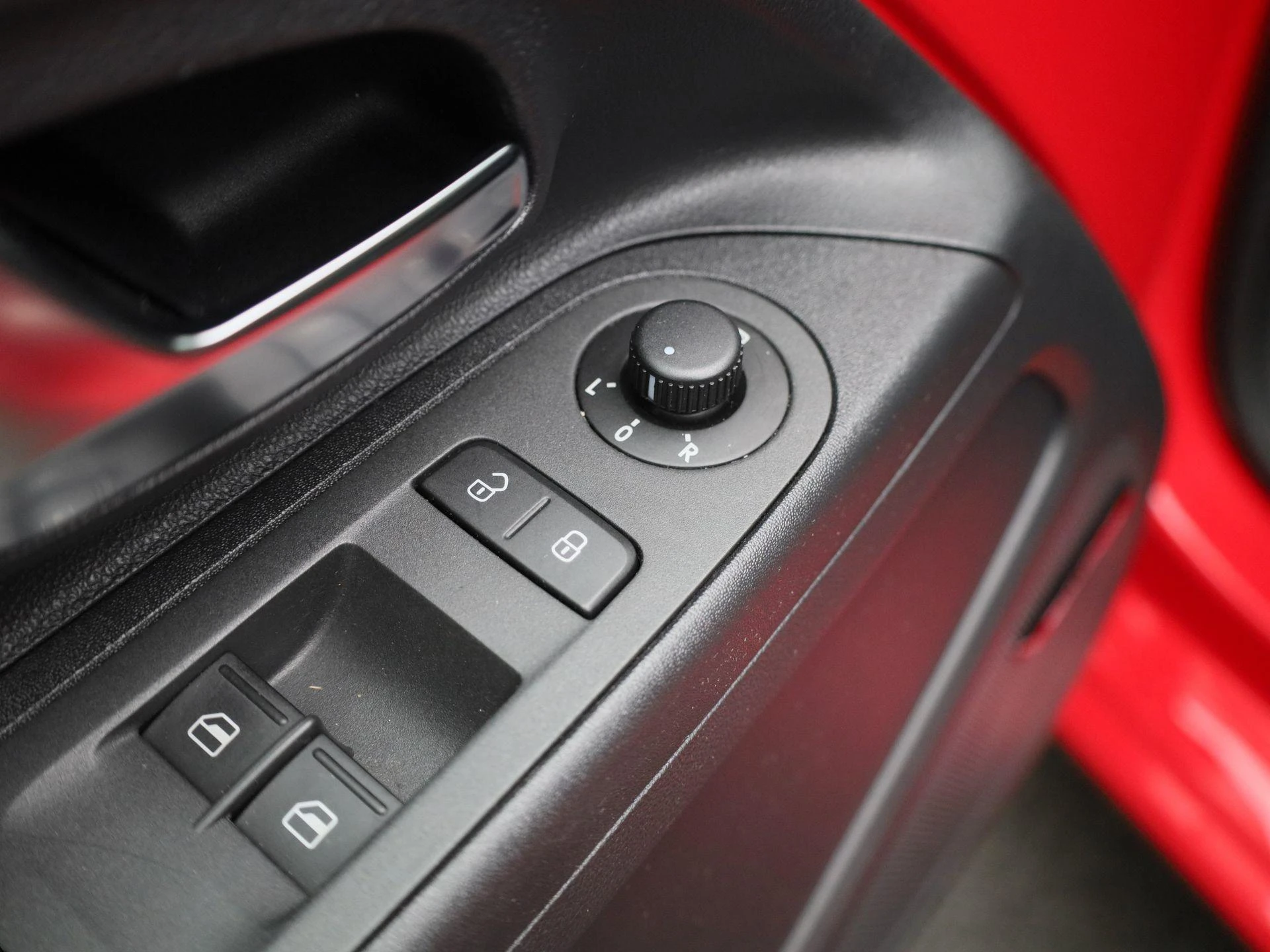 SEAT-Mii-image-23