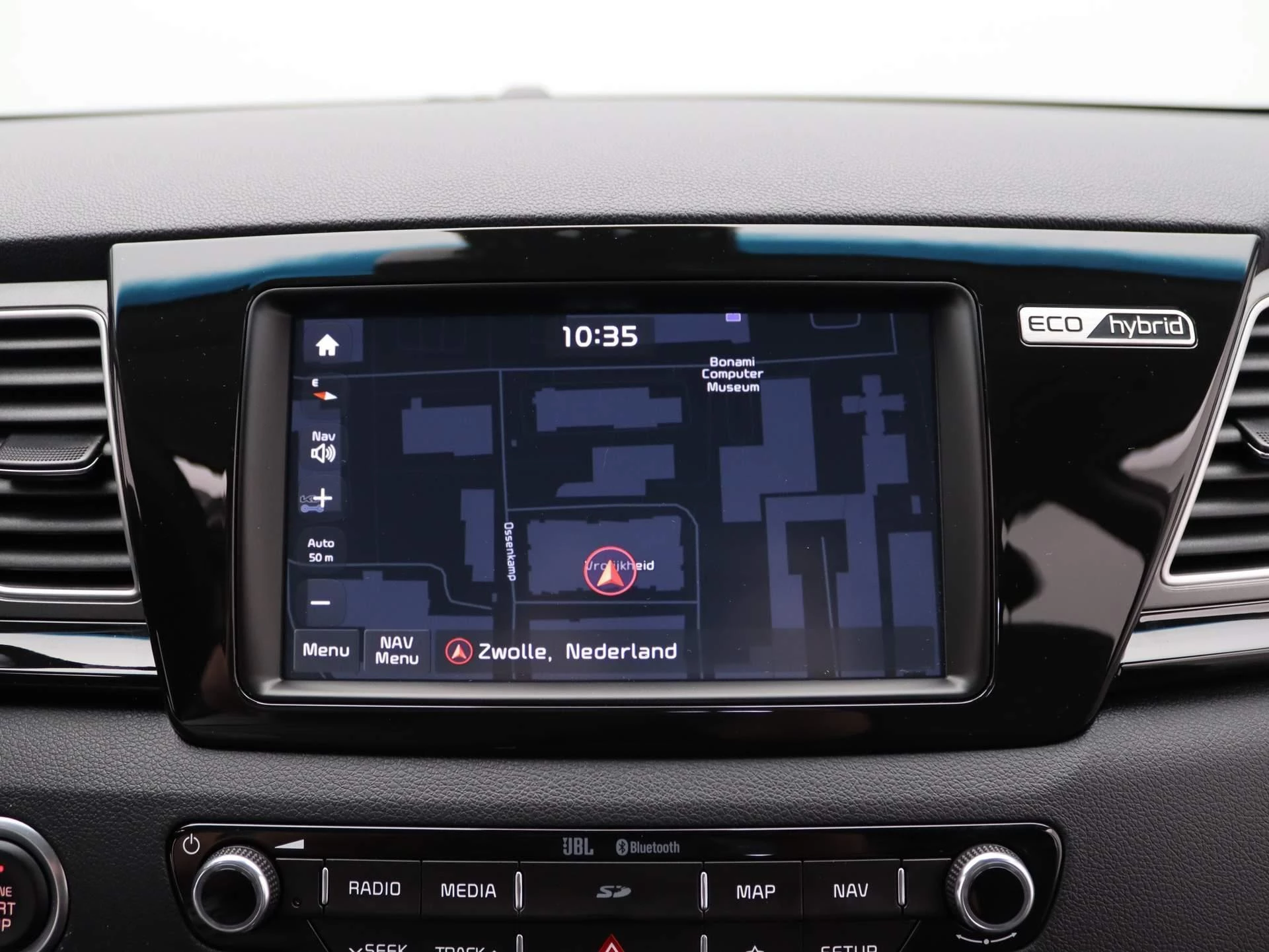 Kia-Niro-image-10