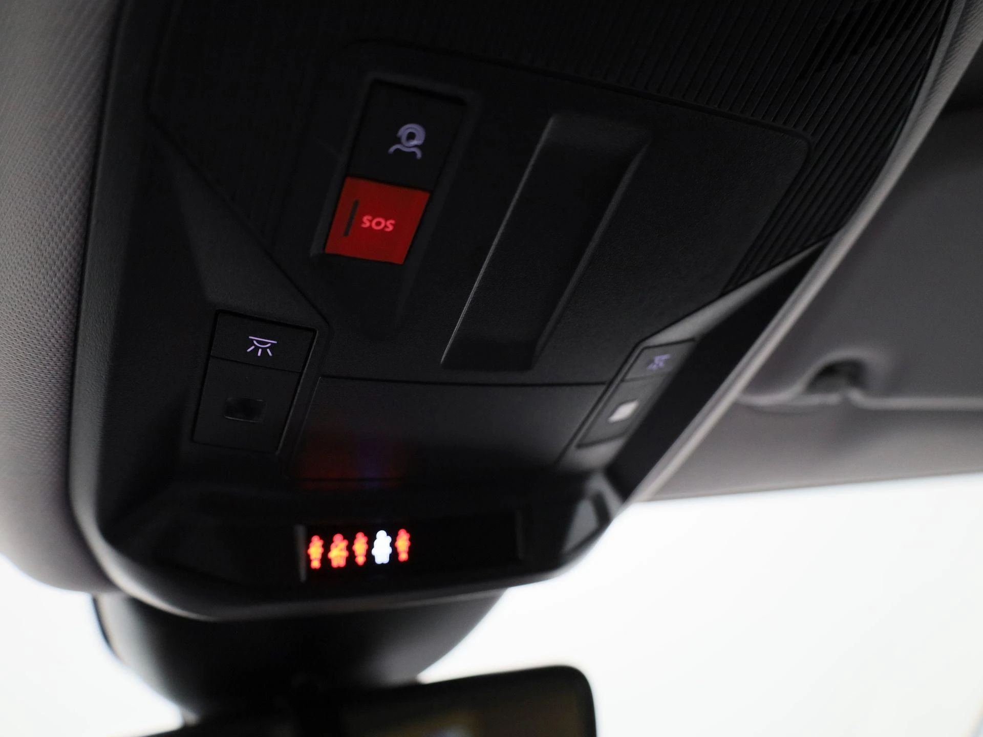 Peugeot-308-image-28