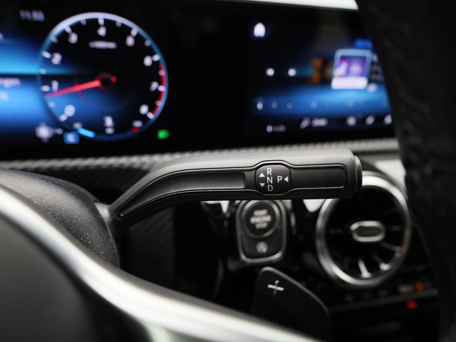Mercedes-Benz-A-Klasse-image-19