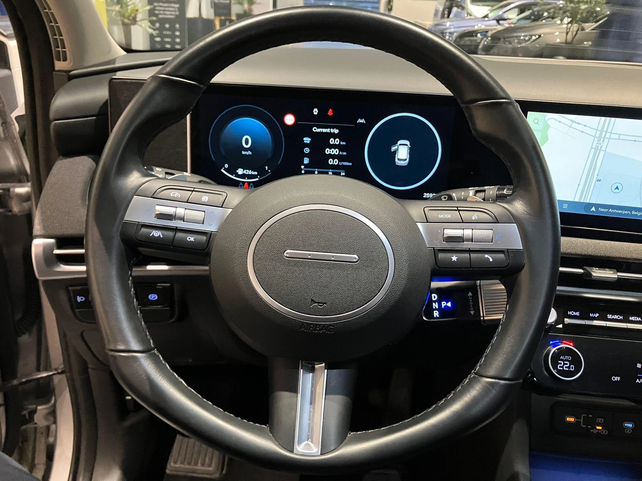 Hyundai-Tucson Hybrid-image-12