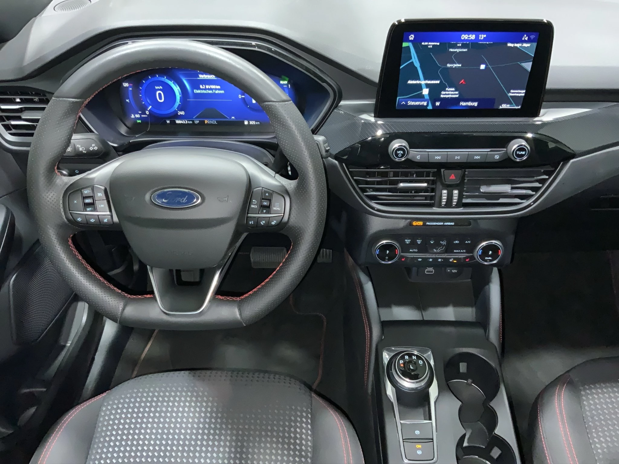 Ford Kuga ST-Line 2.5 Duratec FHEV CVT Sports Utility Vehicle. 140 kW. 5-türig
