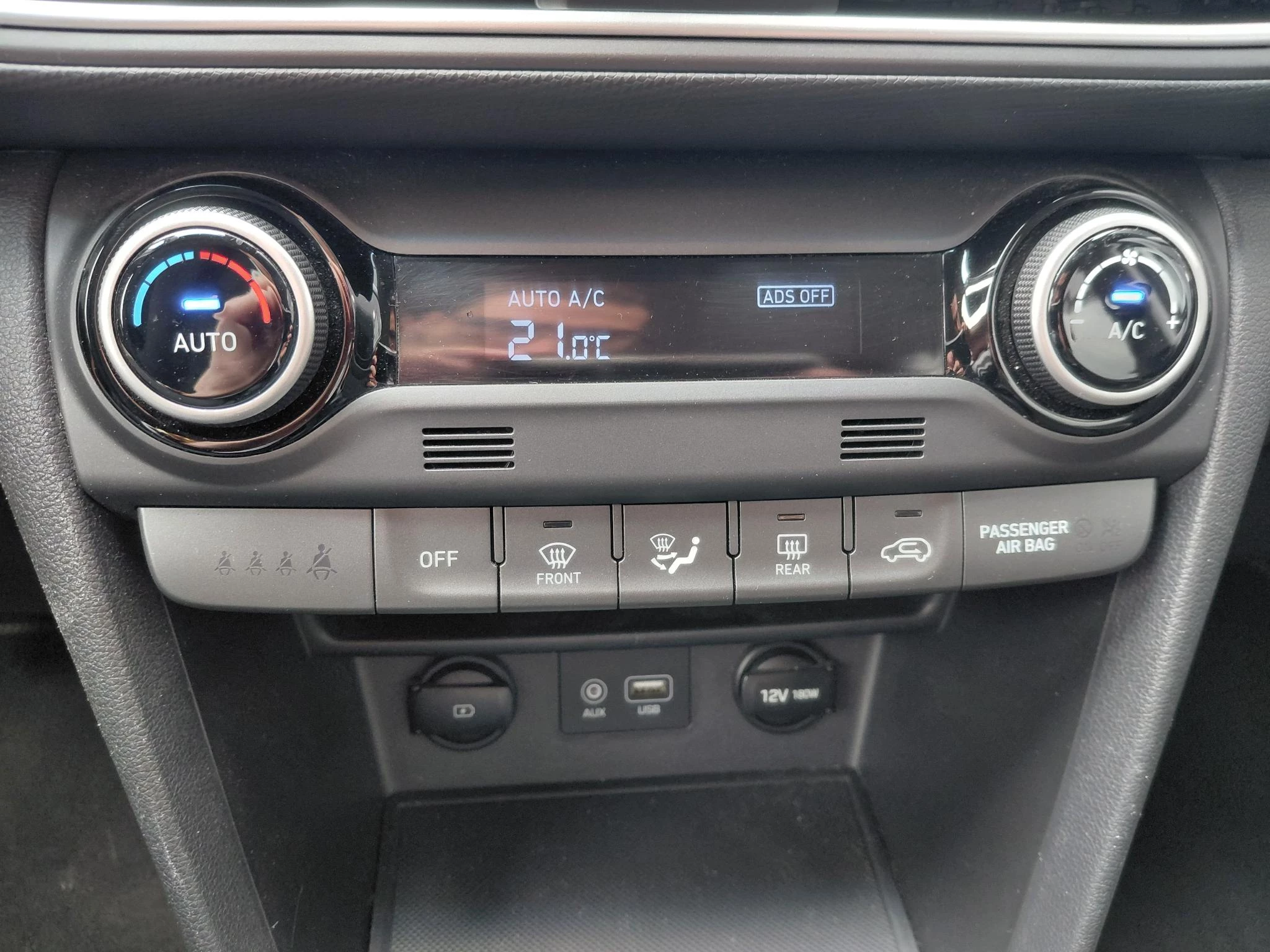 Hyundai-Kona-image-19