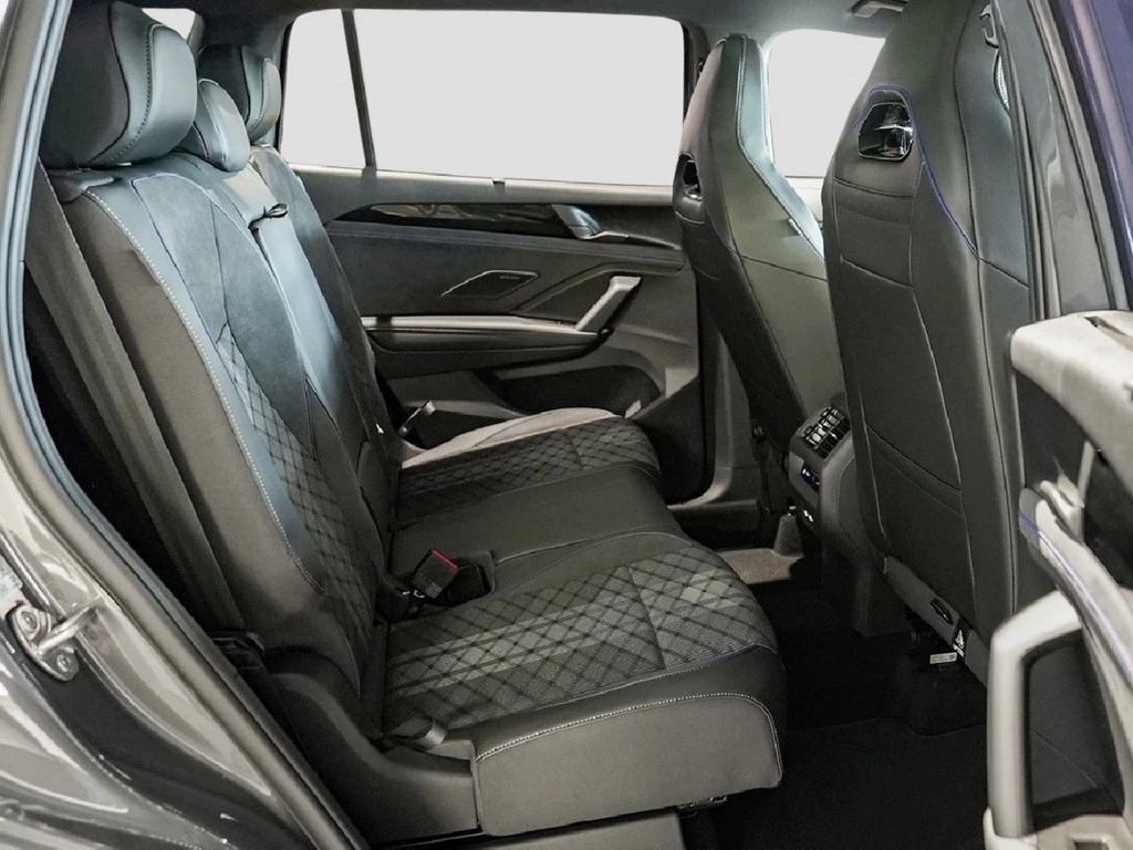 Volkswagen Tayron 2,0 l TDI 4MOTION DSG R-Line VAL