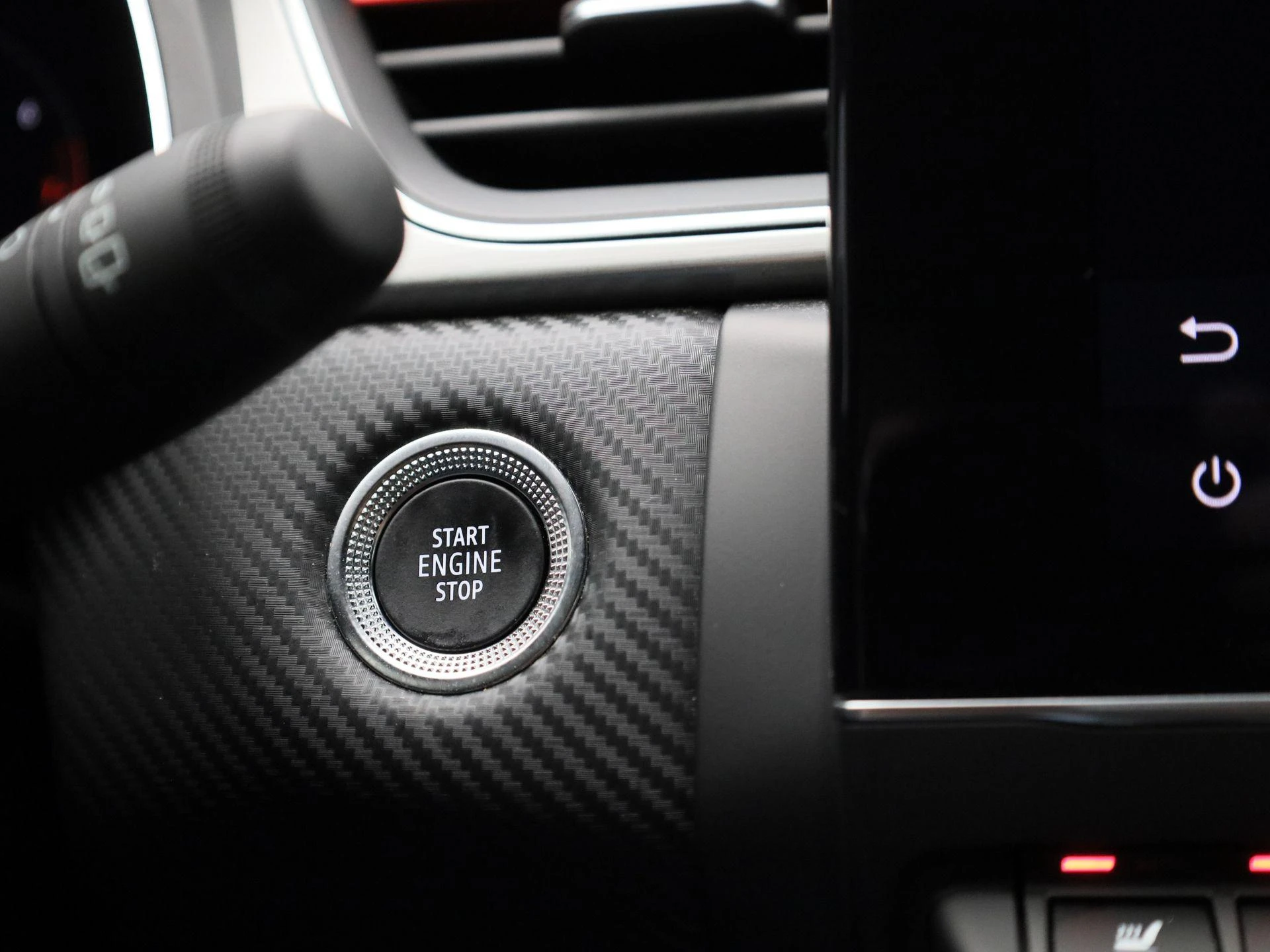 Renault-Captur-image-21