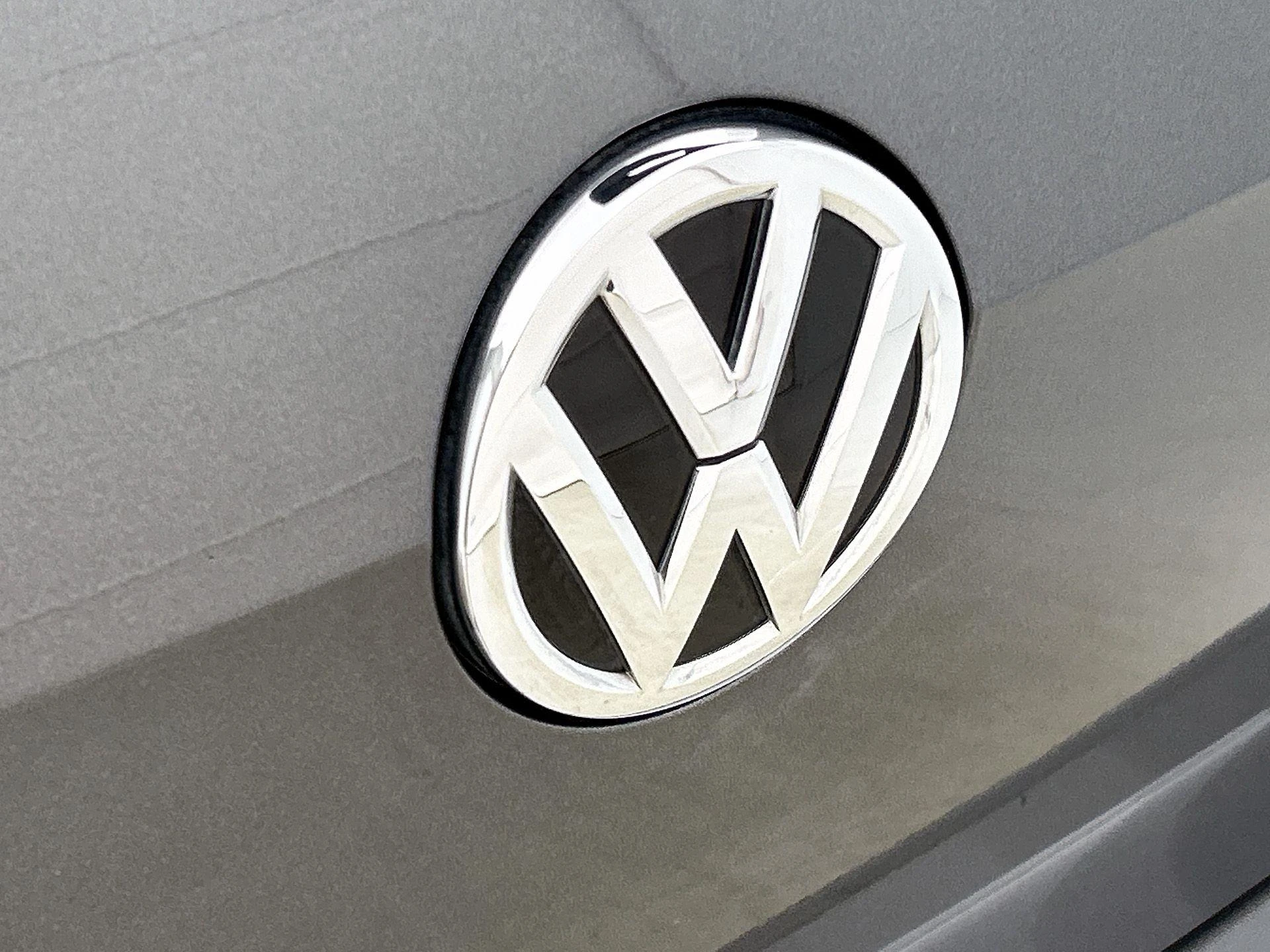 Volkswagen-Golf-image-29