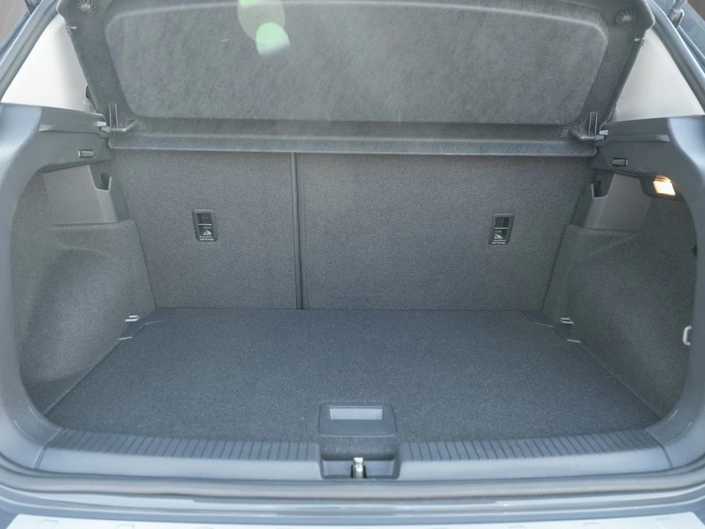 Volkswagen T-Cross 1.0 TSI United LED AHK Kamera