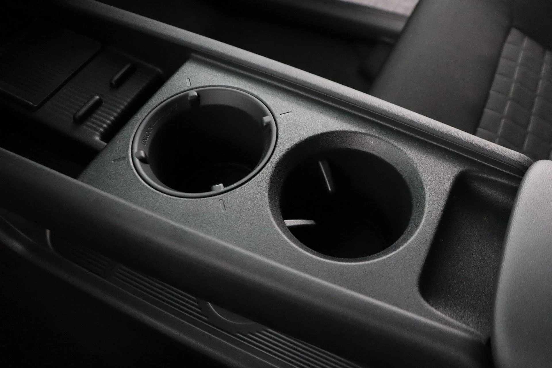 Hyundai-IONIQ 3-image-52