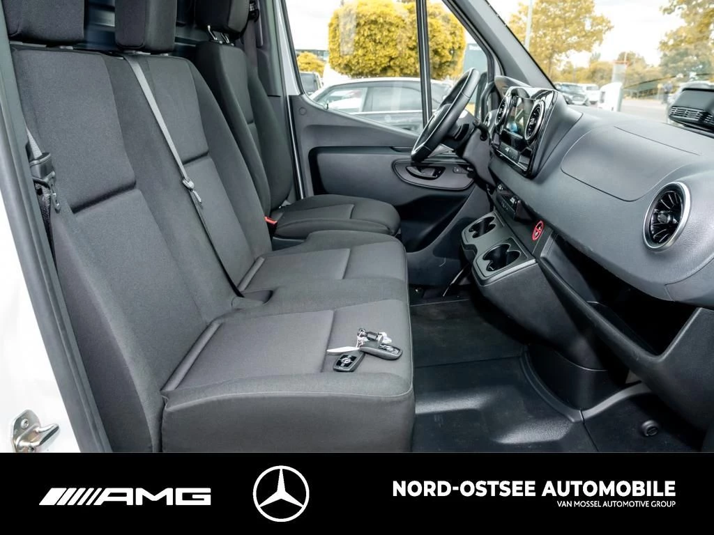 Mercedes-Benz Sprinter 317 Ka L3H2 MBUX KLIMA KAMERA 3 SITZE