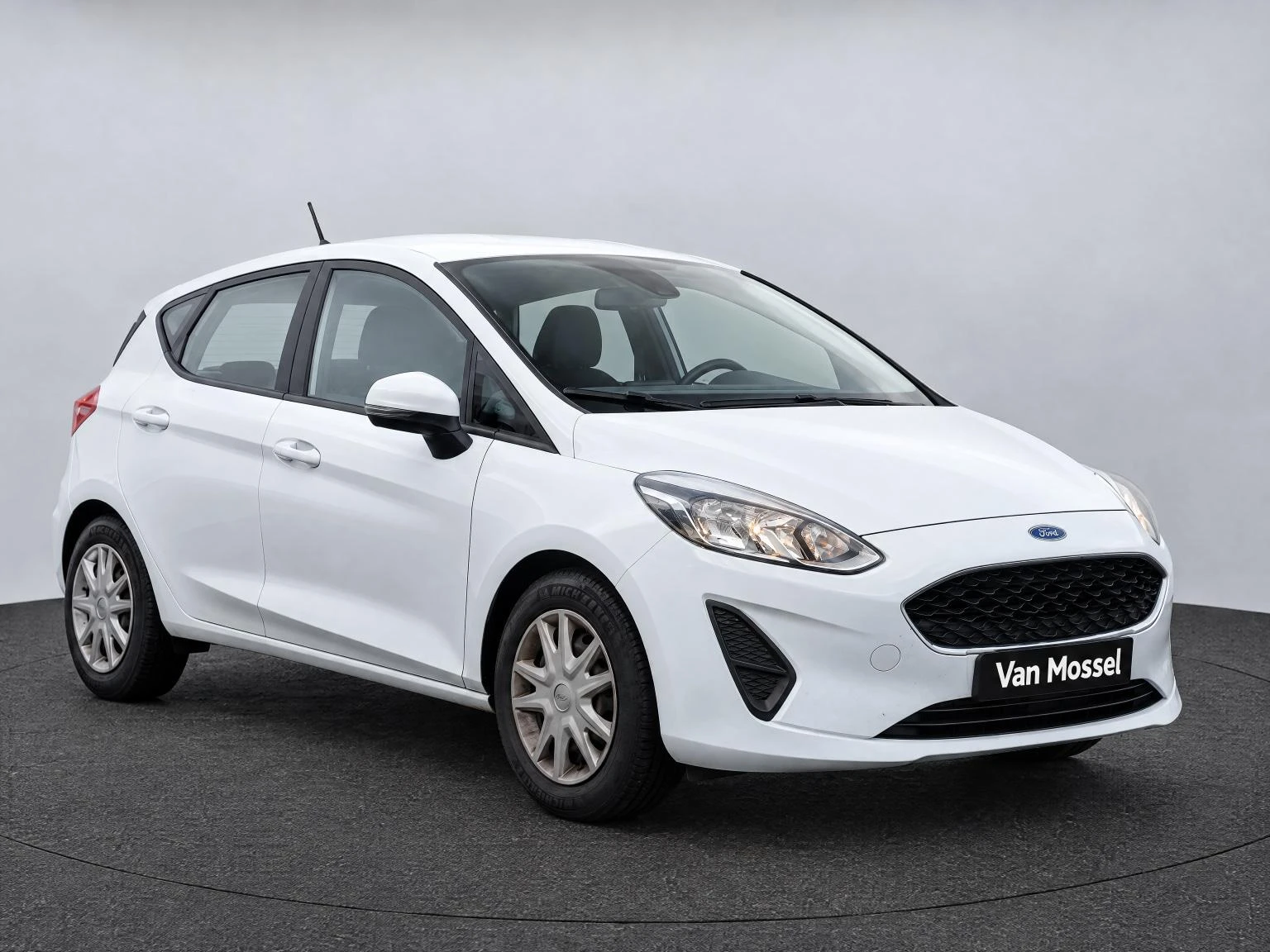 Ford-Fiesta-image-2