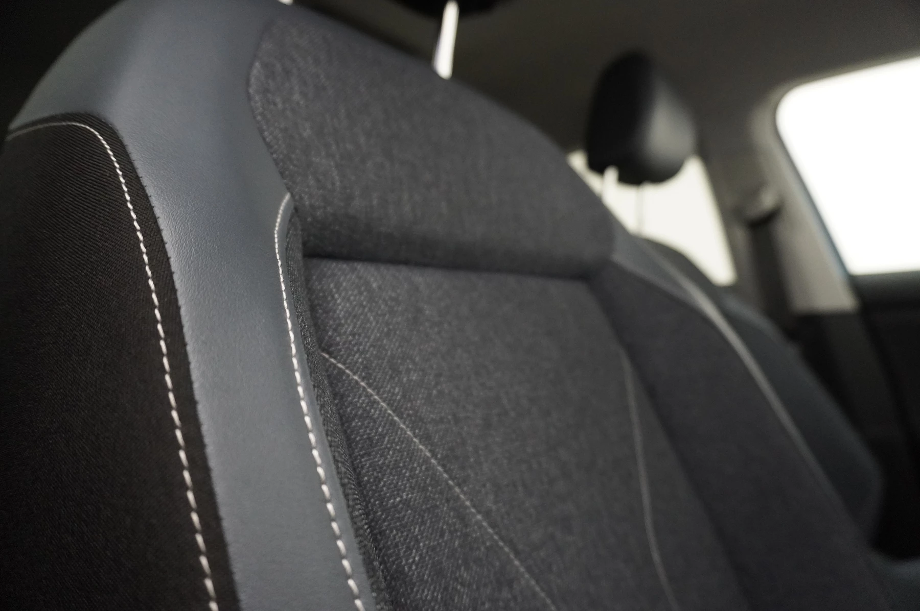 Volkswagen-T-Cross-image-43