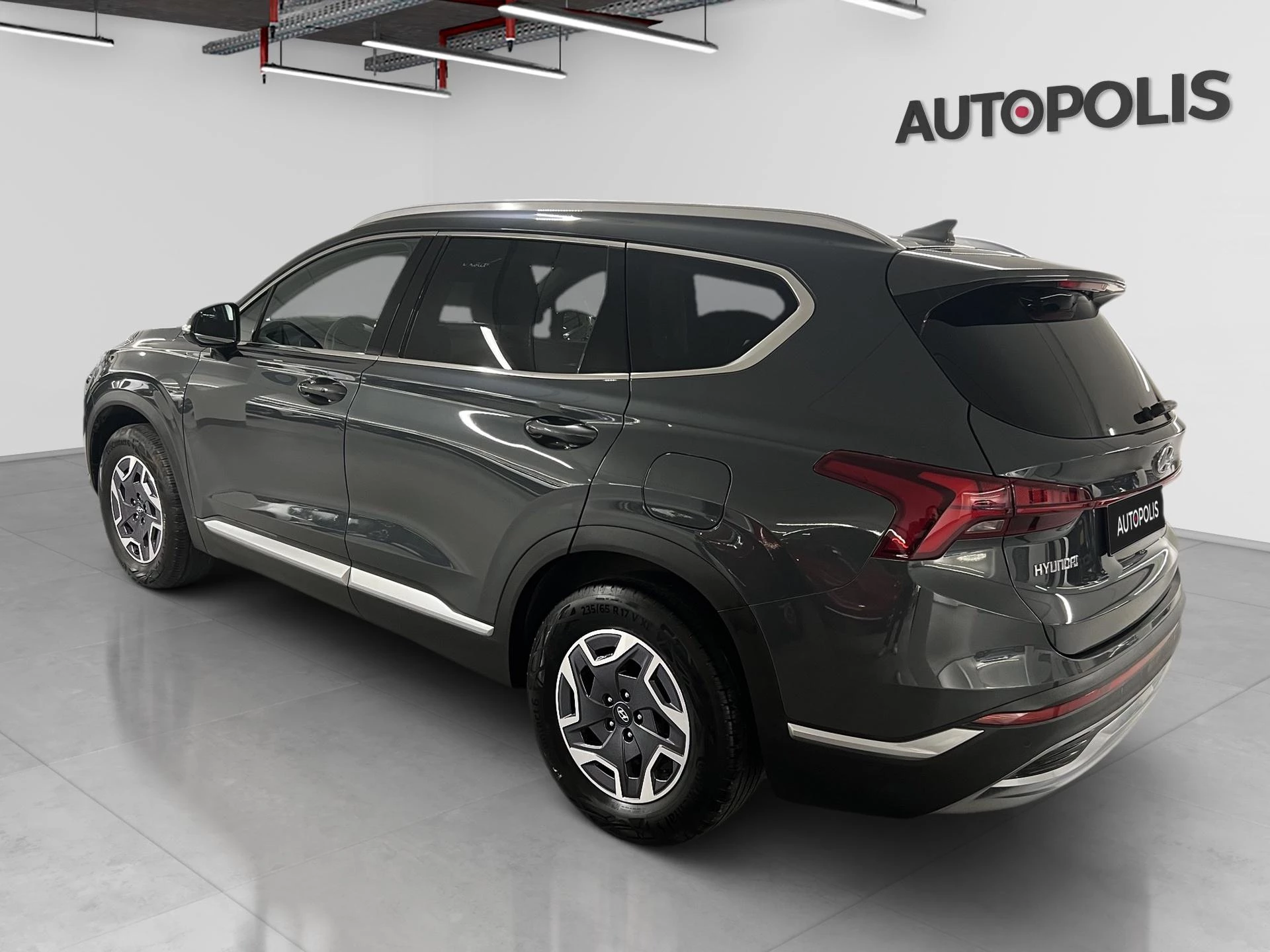 Hyundai Santa Fe 1.6 T-GDi Hybrid Shine Aut.