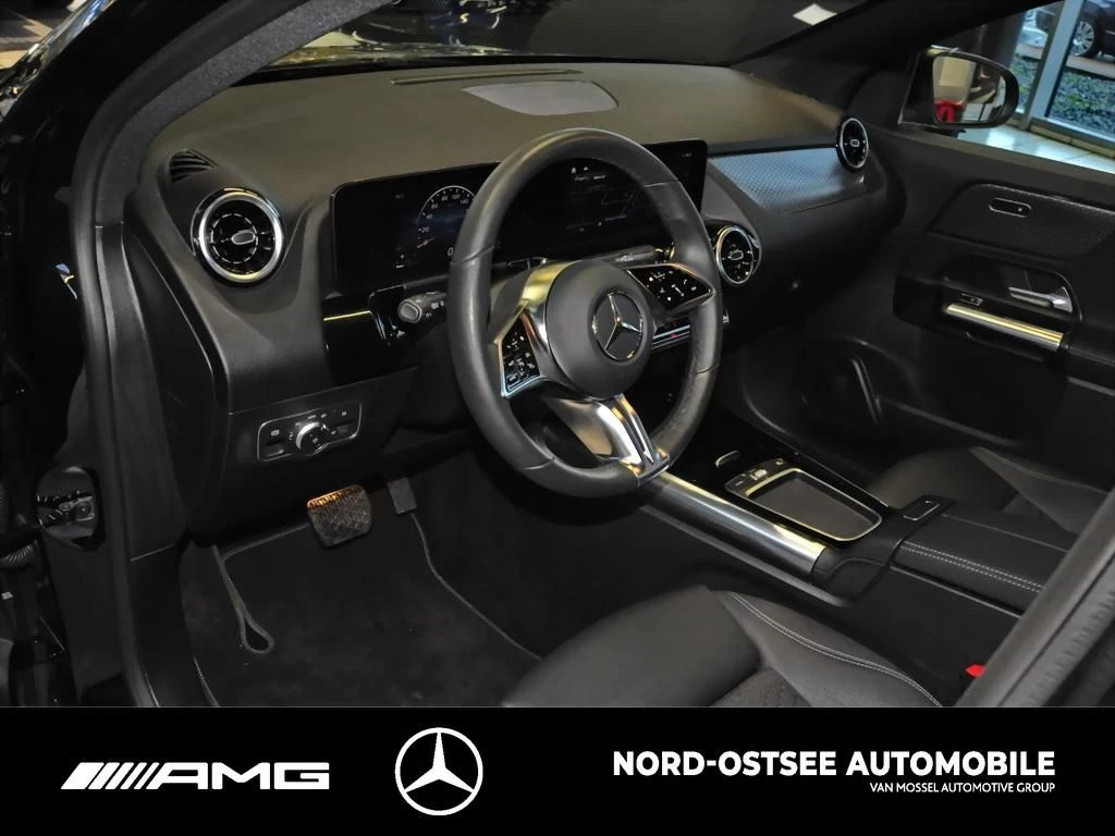 Mercedes-Benz GLA 200 d PROGRESSIVE DISTRONIC AHK MBUX KLIMA ProgressiveH247 GLA 200 d PROGRESSIVE DISTRONIC AHK MBUX KLIMA Progressive