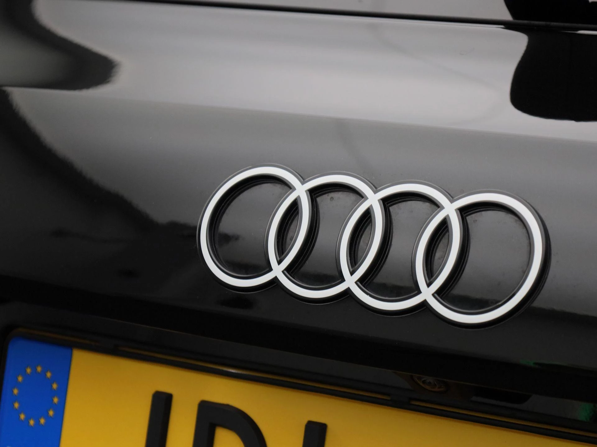 Audi A3 Sportback 40 TFSI e S edition 204 PK