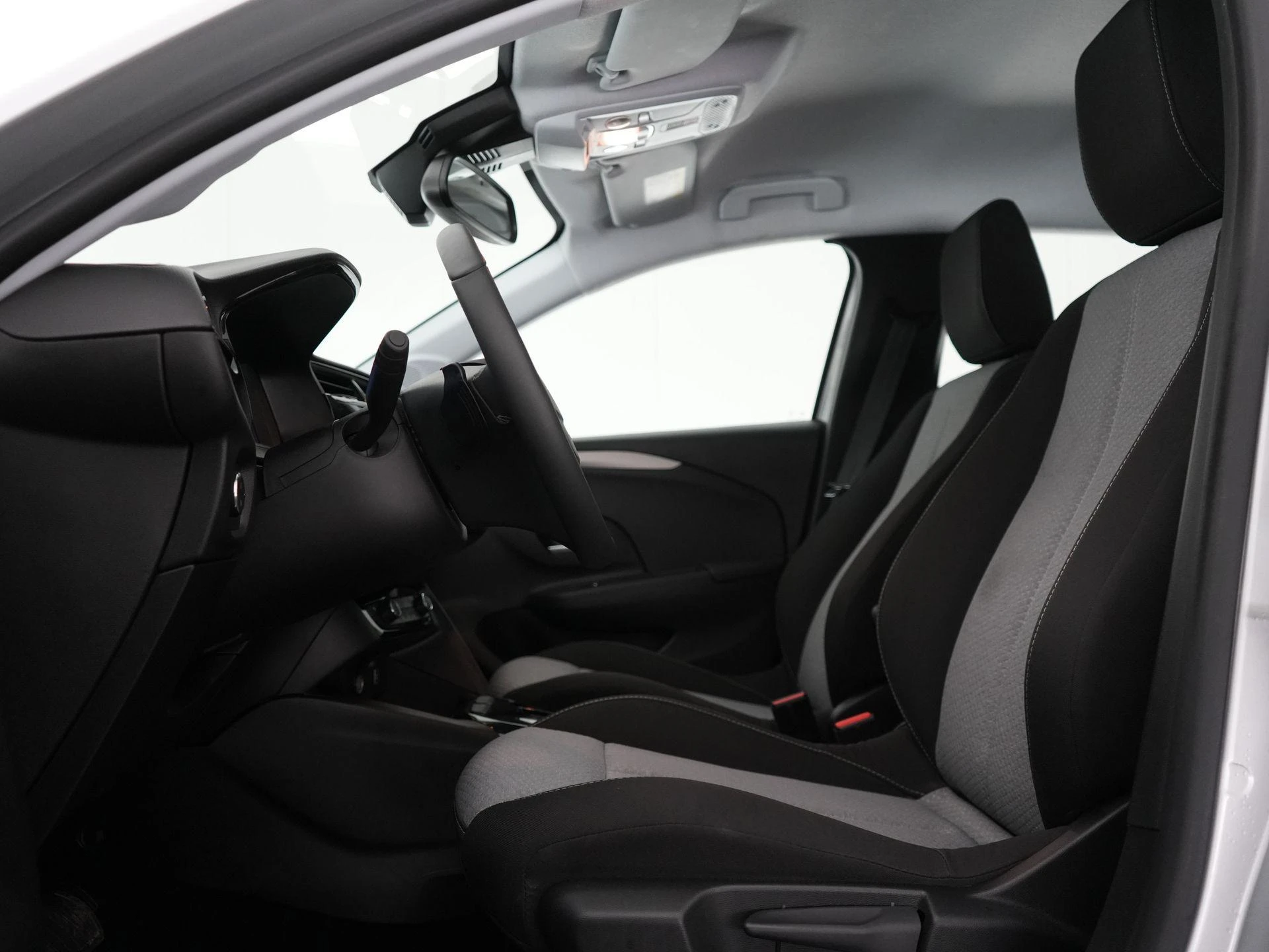 Opel-Corsa-image-10