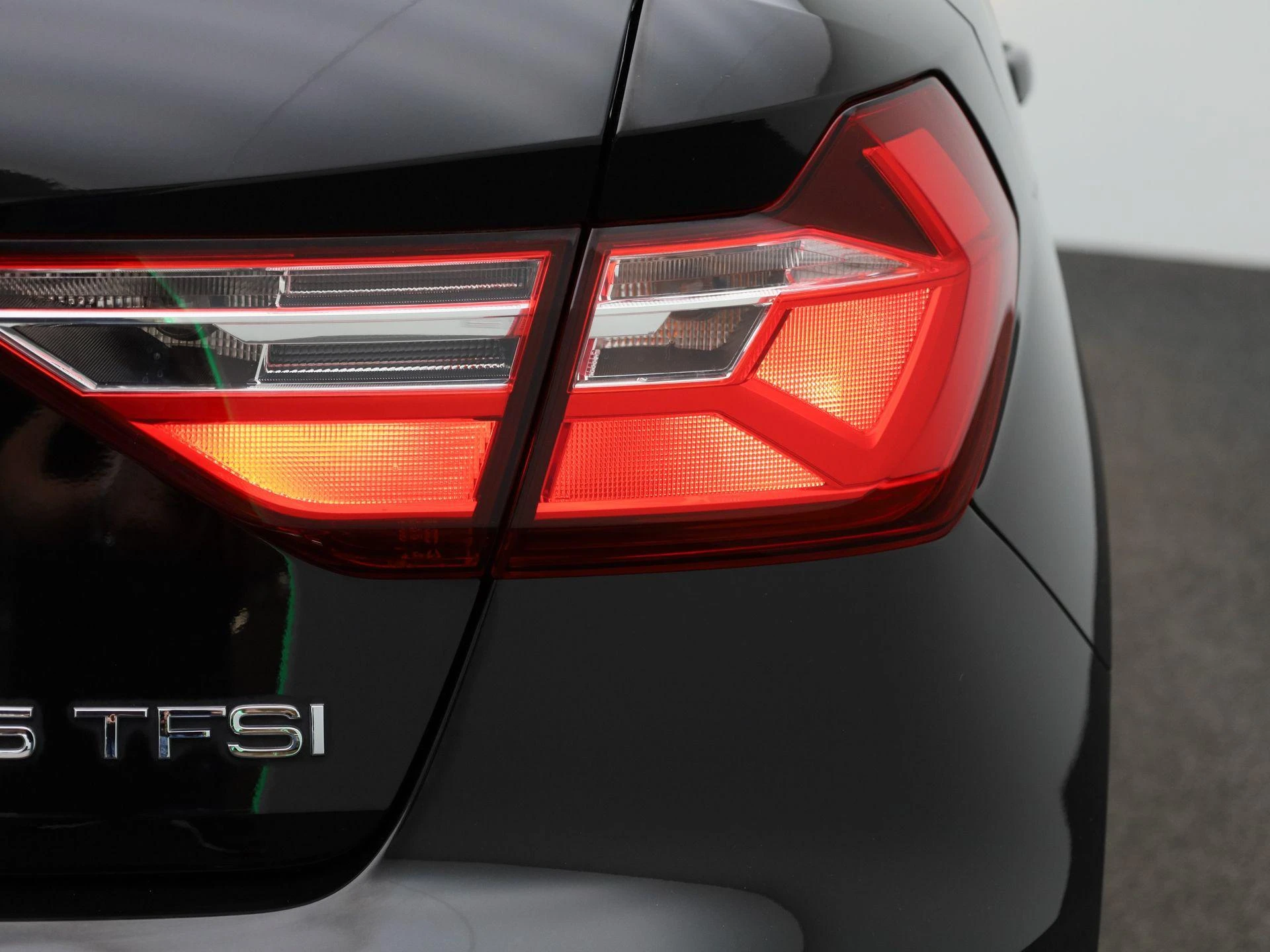 Audi-A1 Sportback-image-35