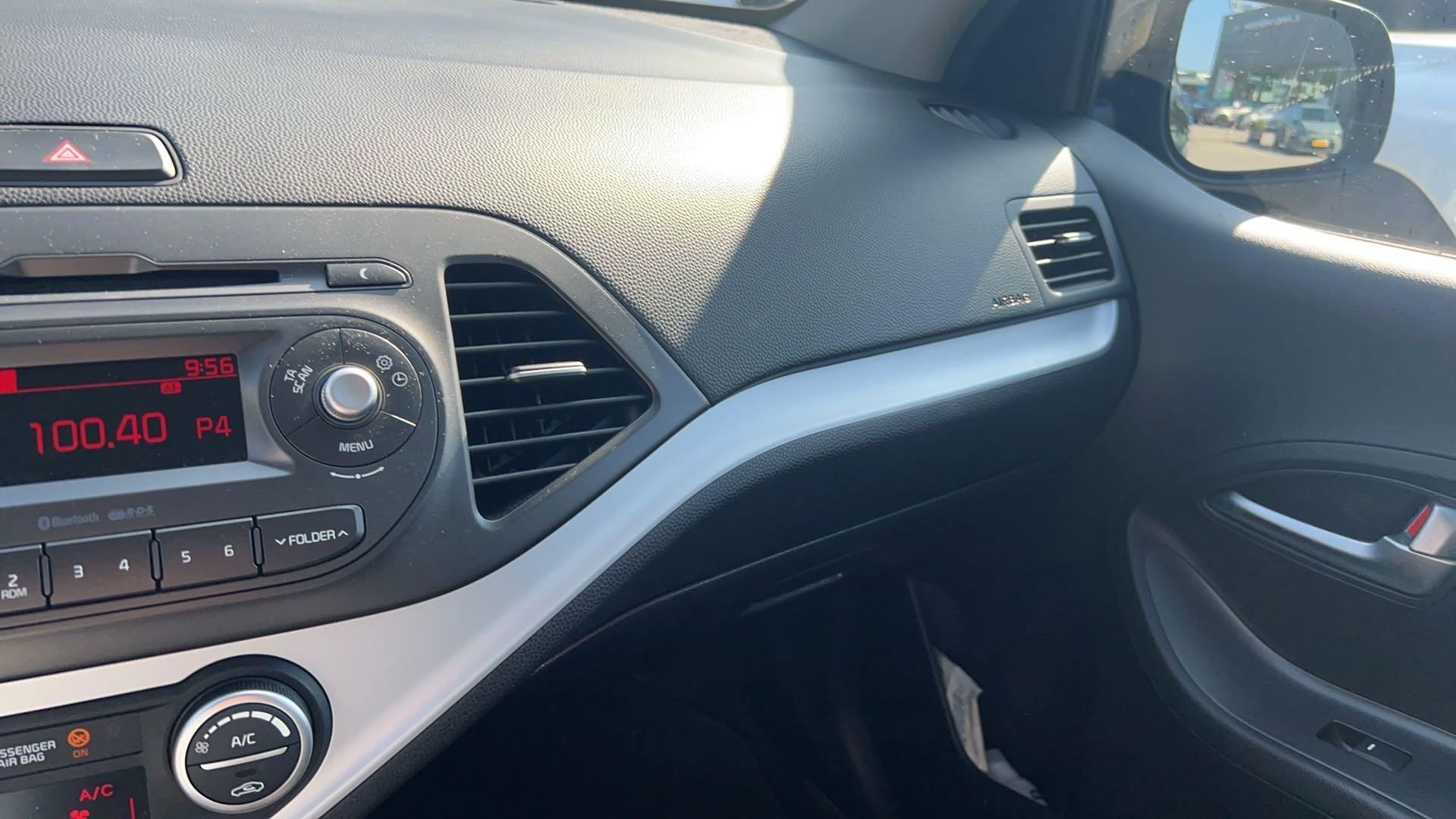 Kia-Picanto-image-17