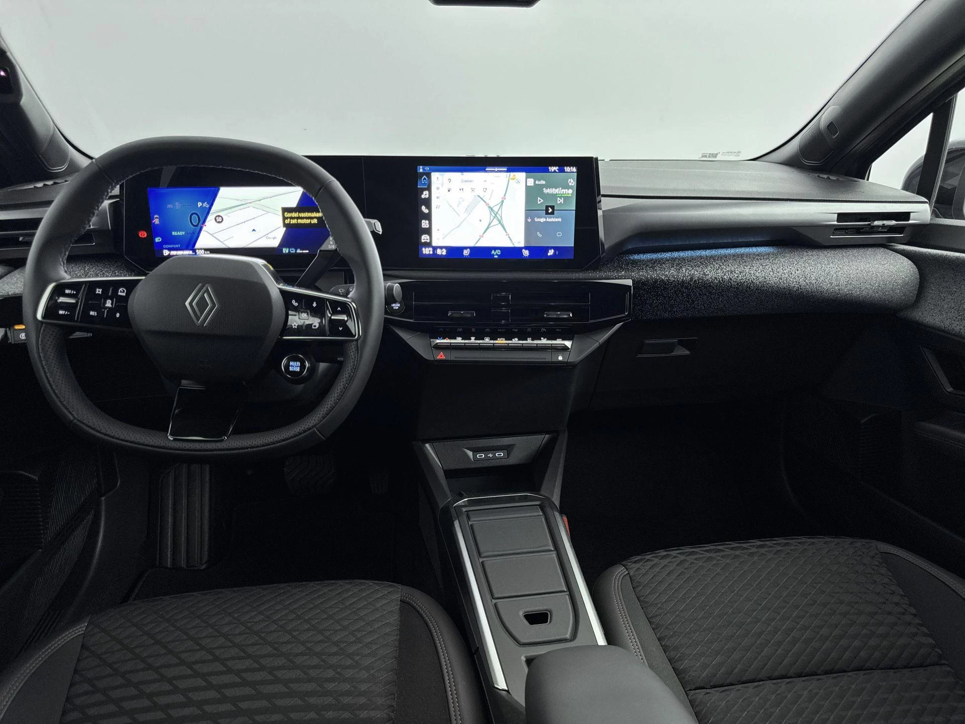 Renault-Clio-image-15