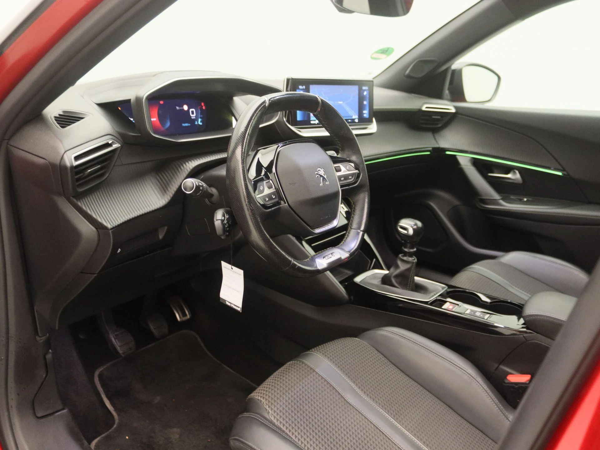 Peugeot-2008-image-21