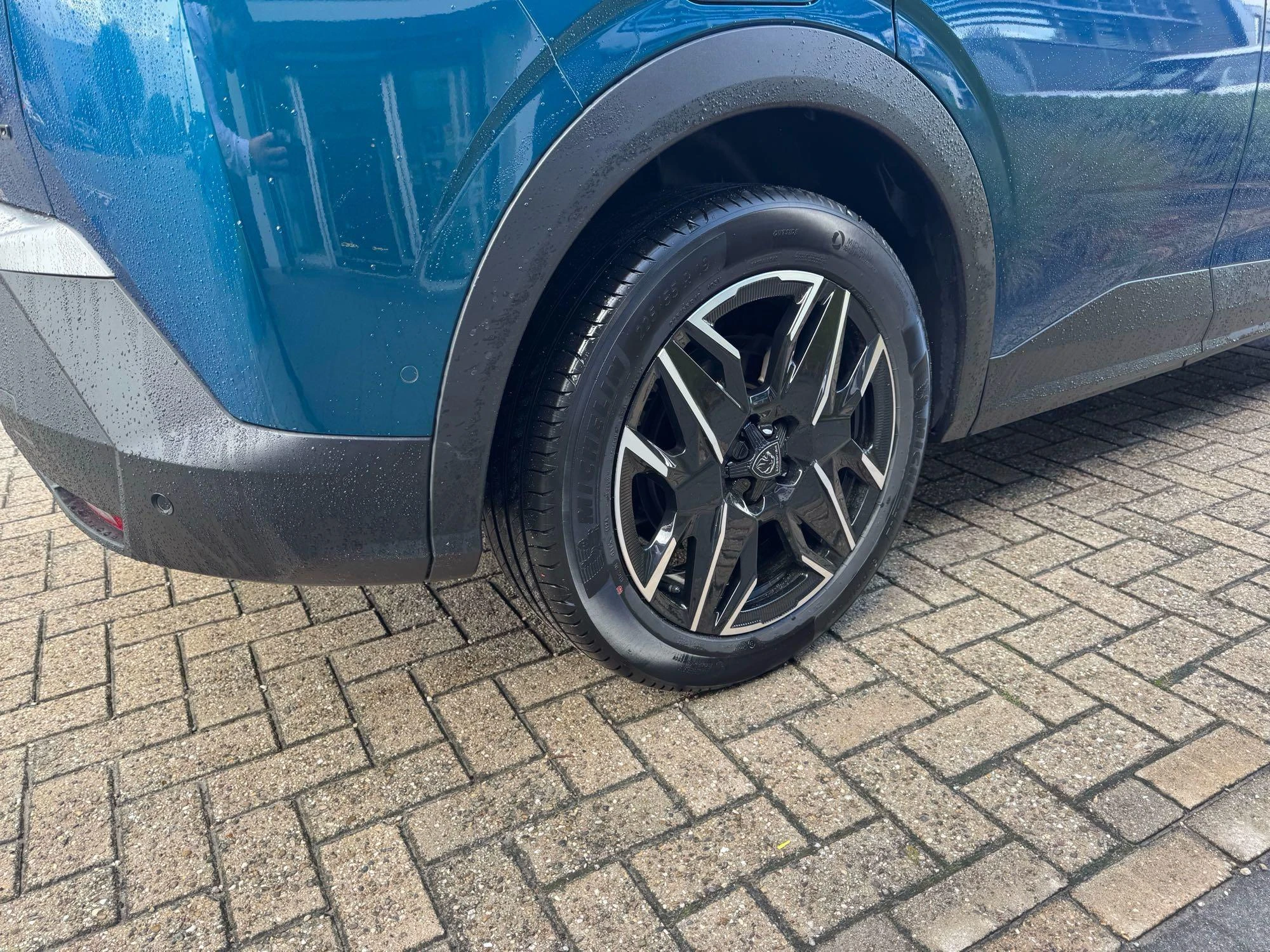 Peugeot-3008-image-9